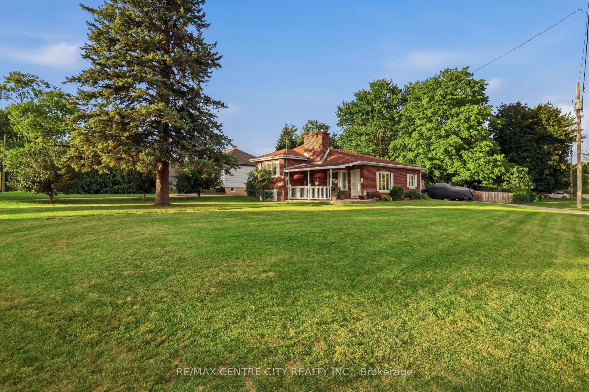 438 Forest Lawn Avenue, London East, On N5v 1t1