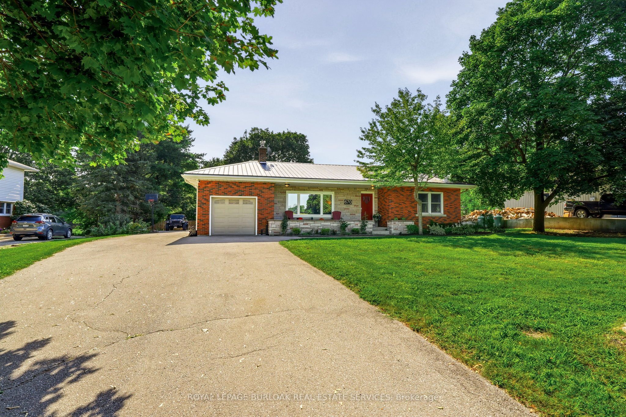 670 Thompson Road, Hamilton, On L0r 2b0