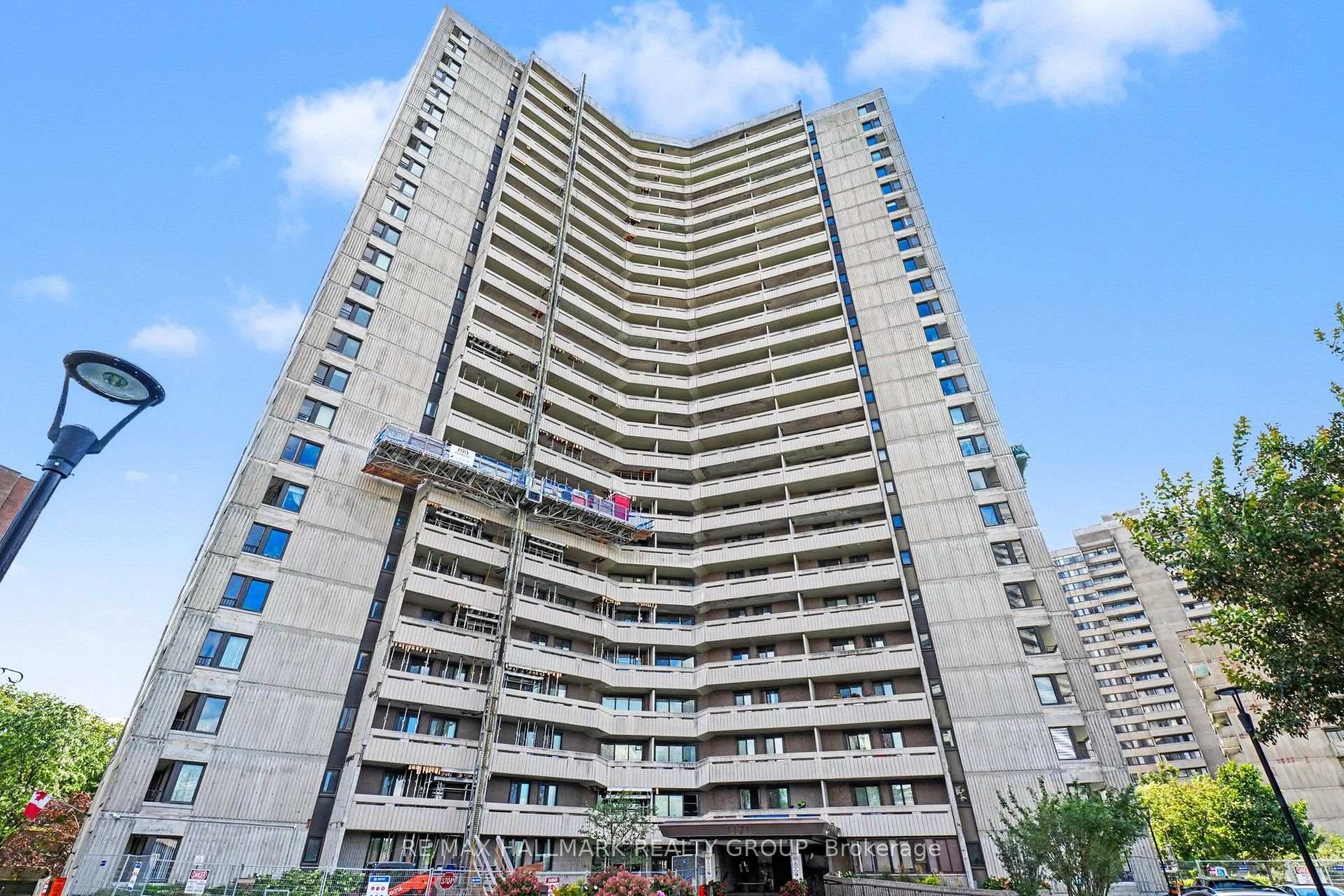1171 Ambleside Drive 1112, Woodroffe, On K2b 8e1