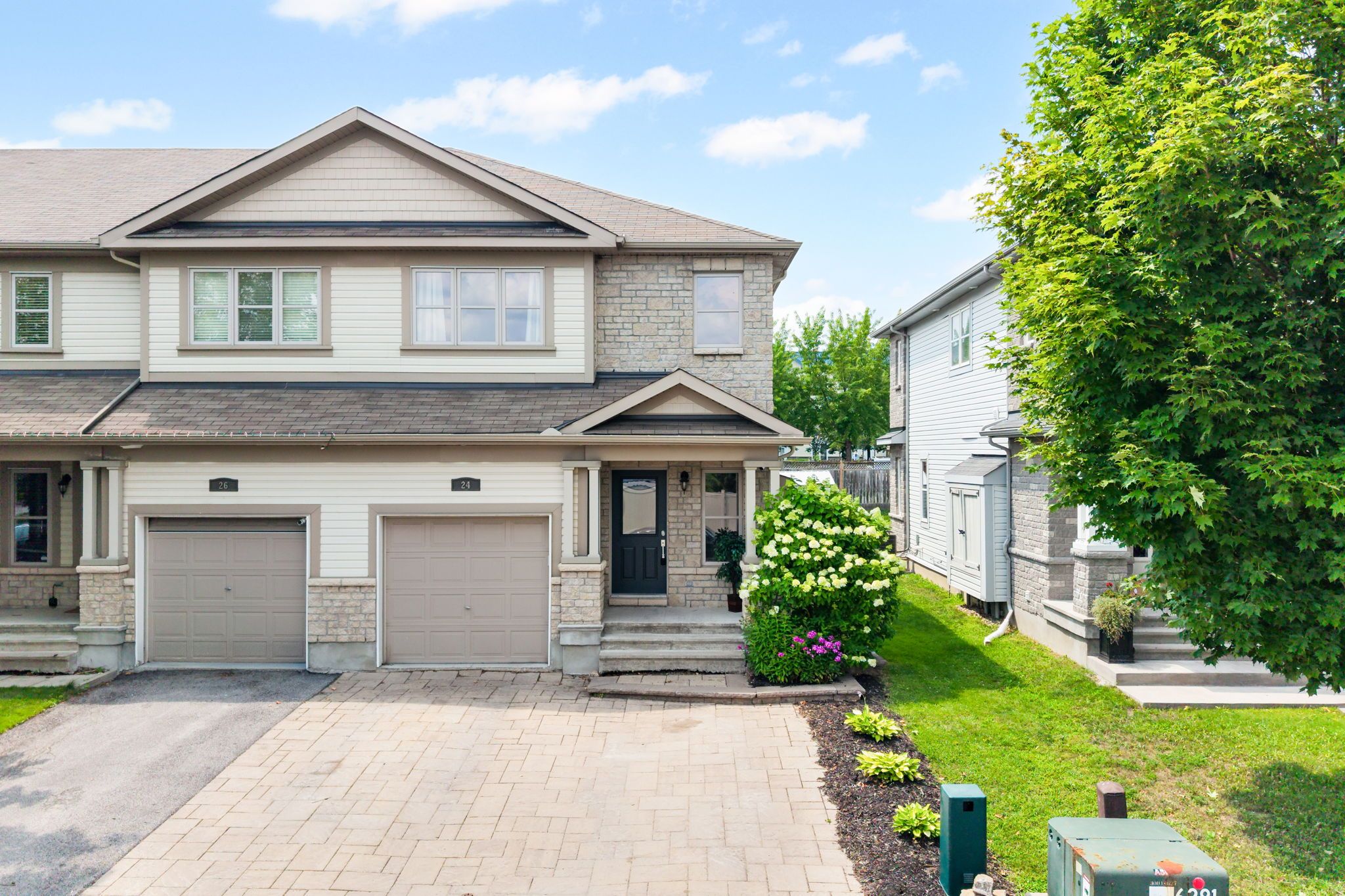 24 Hackberry Trail, Carleton Place, On K7c 0b1