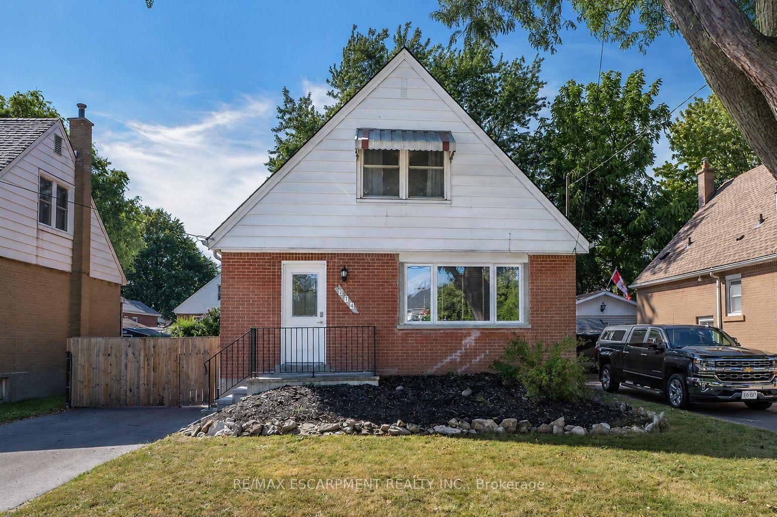 274 East 38th Street, Hamilton, On L8v 4g3