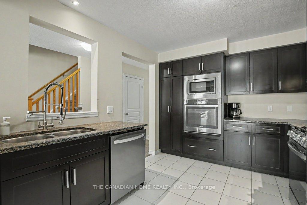 46 Jeffrey Drive, Guelph, On N1e 0m4