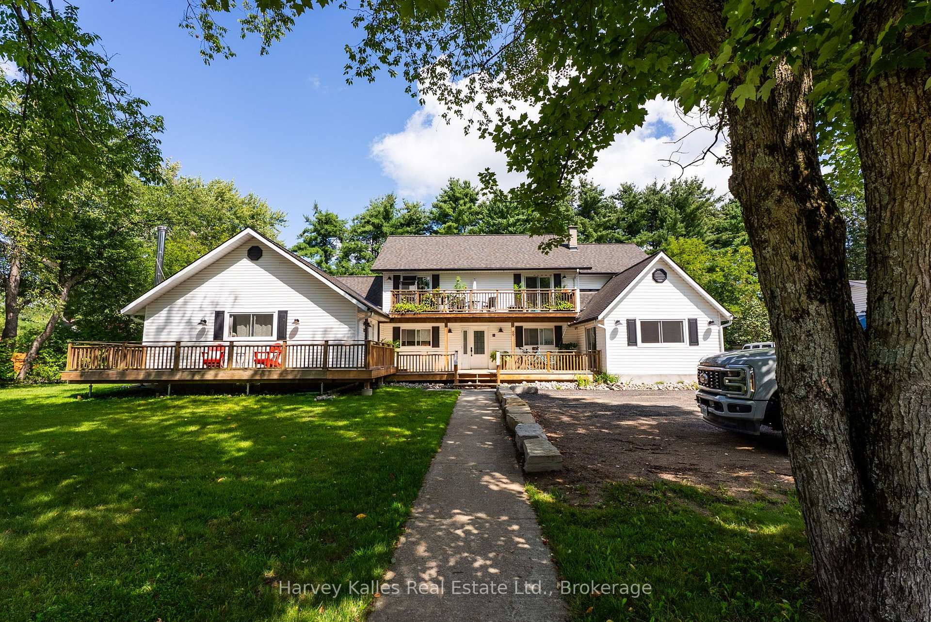 99 Spencer Street, Bracebridge, On P1l 1c4