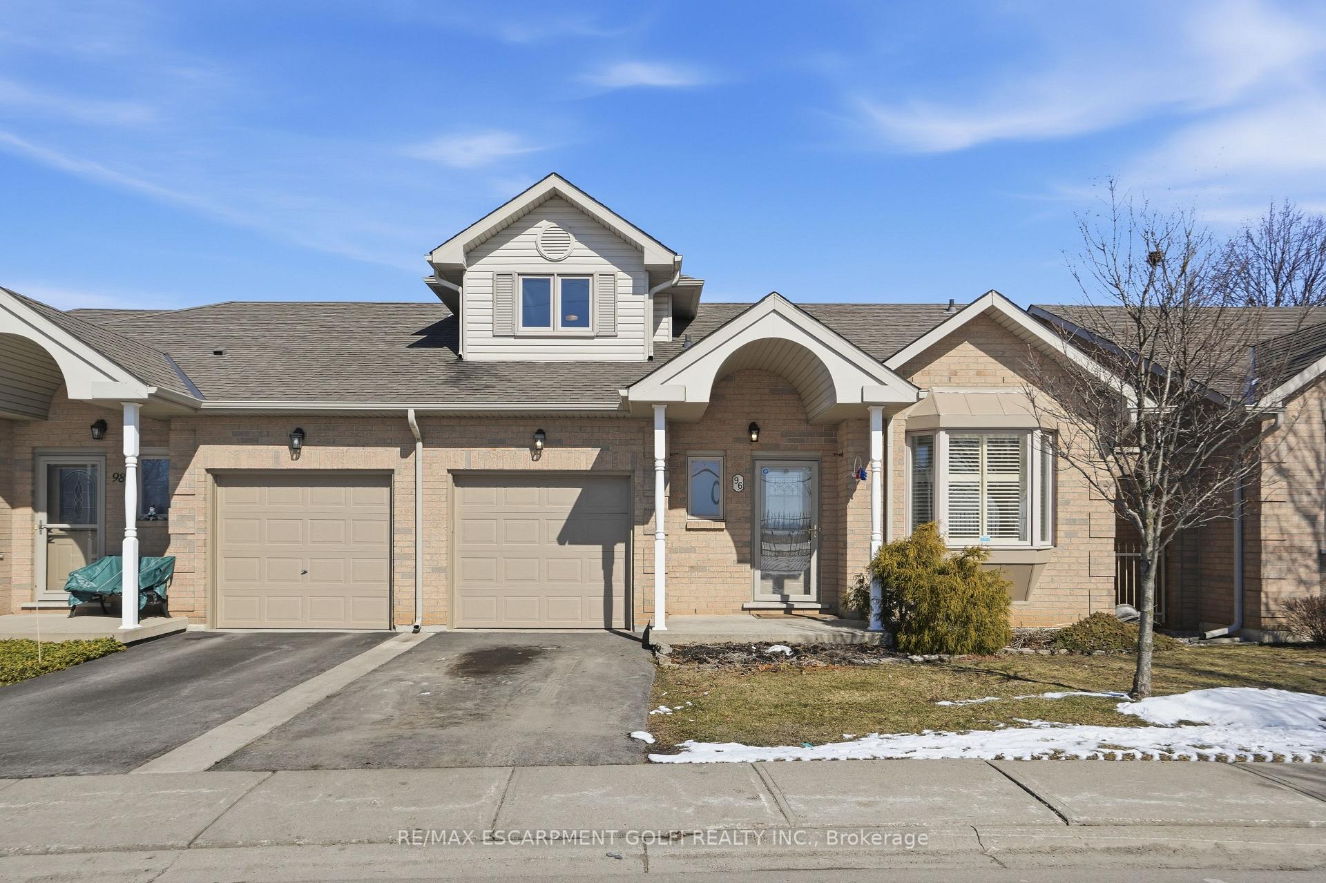 96 Greentrail Drive 43, Hamilton, On L0r 1w0