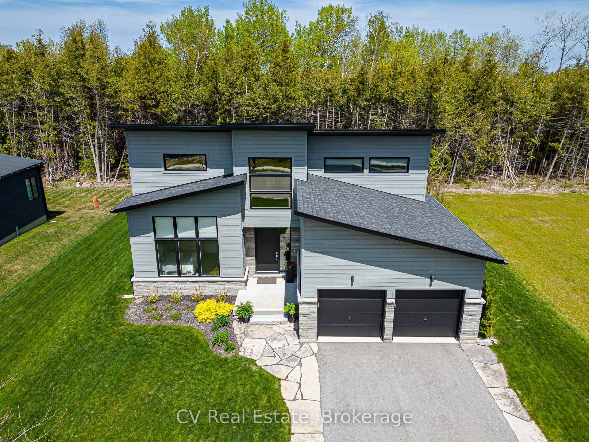 113 Tekiah Road, Blue Mountains, On N0h 1j0
