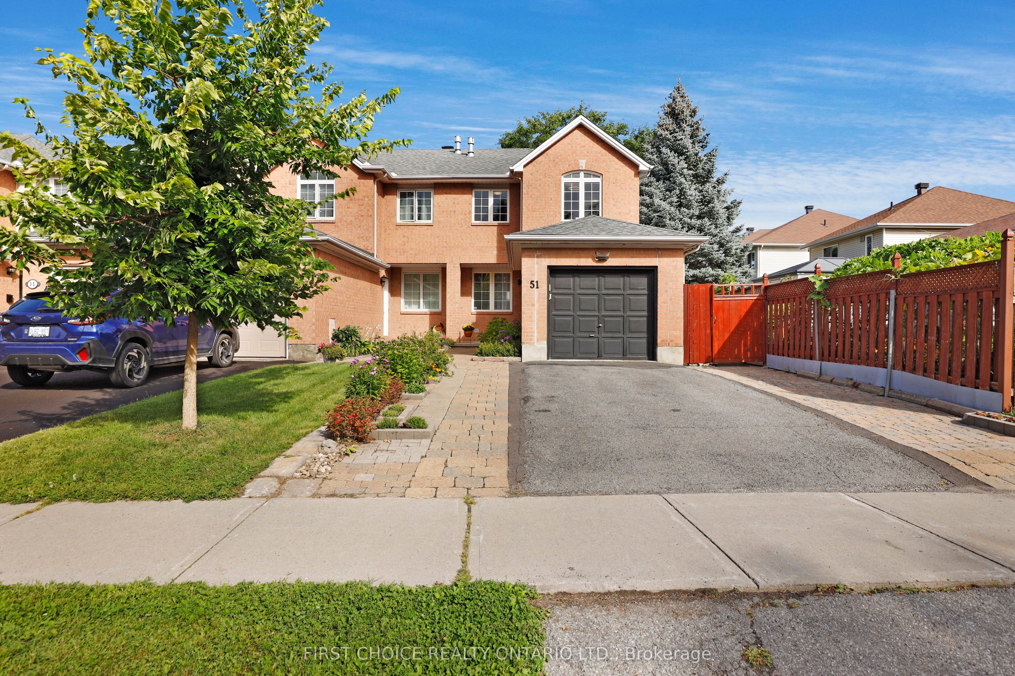 51 Central Park Drive, Carlington - Central Park, On K2c 4a3
