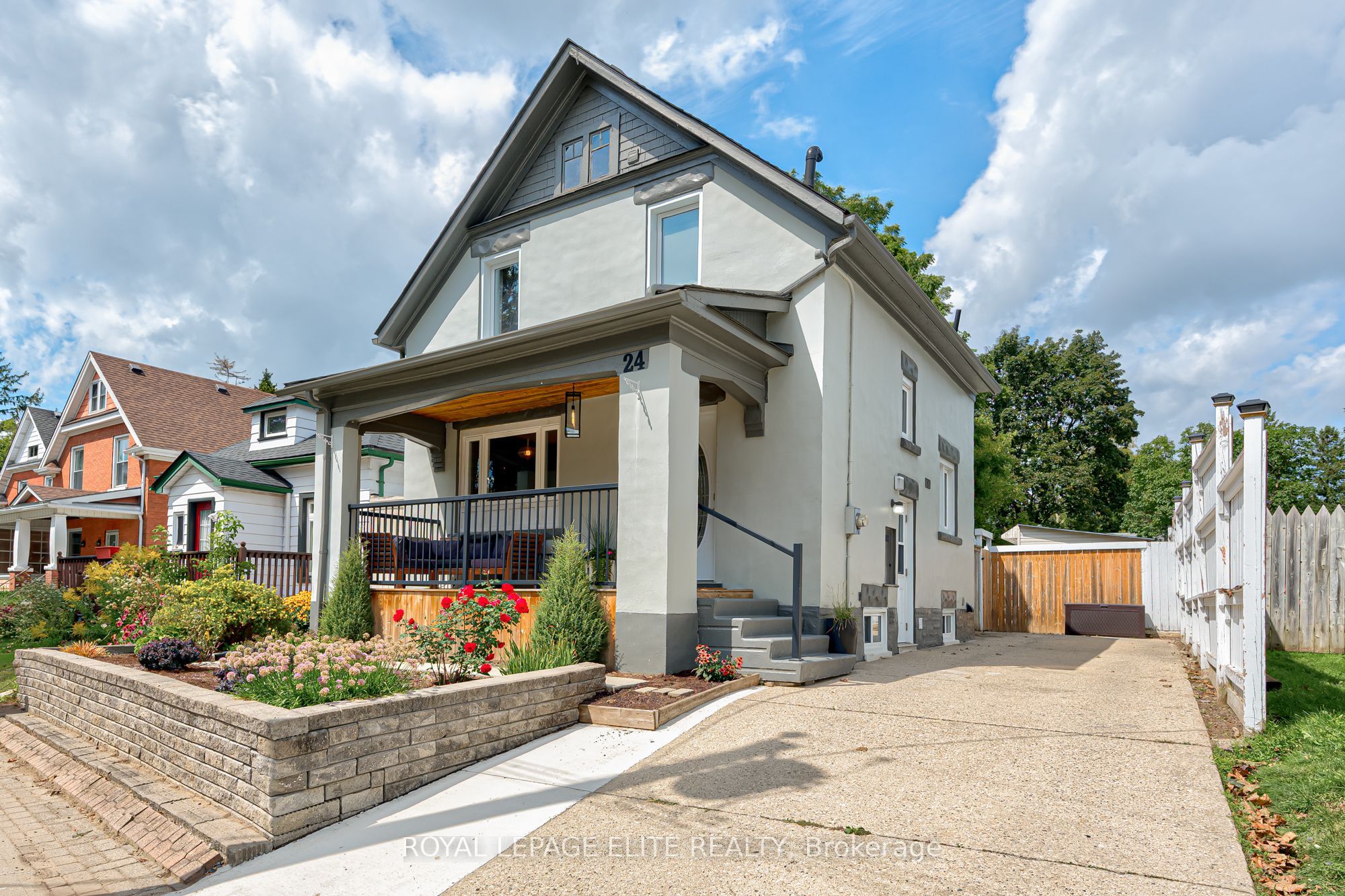 24 Stahl Avenue, Kitchener, On N2h 5r6