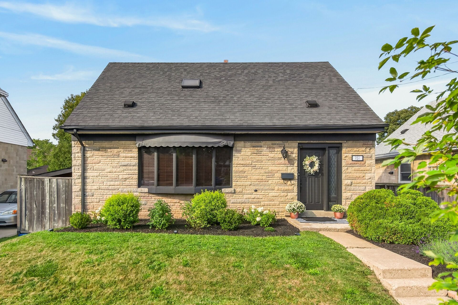 151 Hixon Road, Hamilton, On L8k 2c3