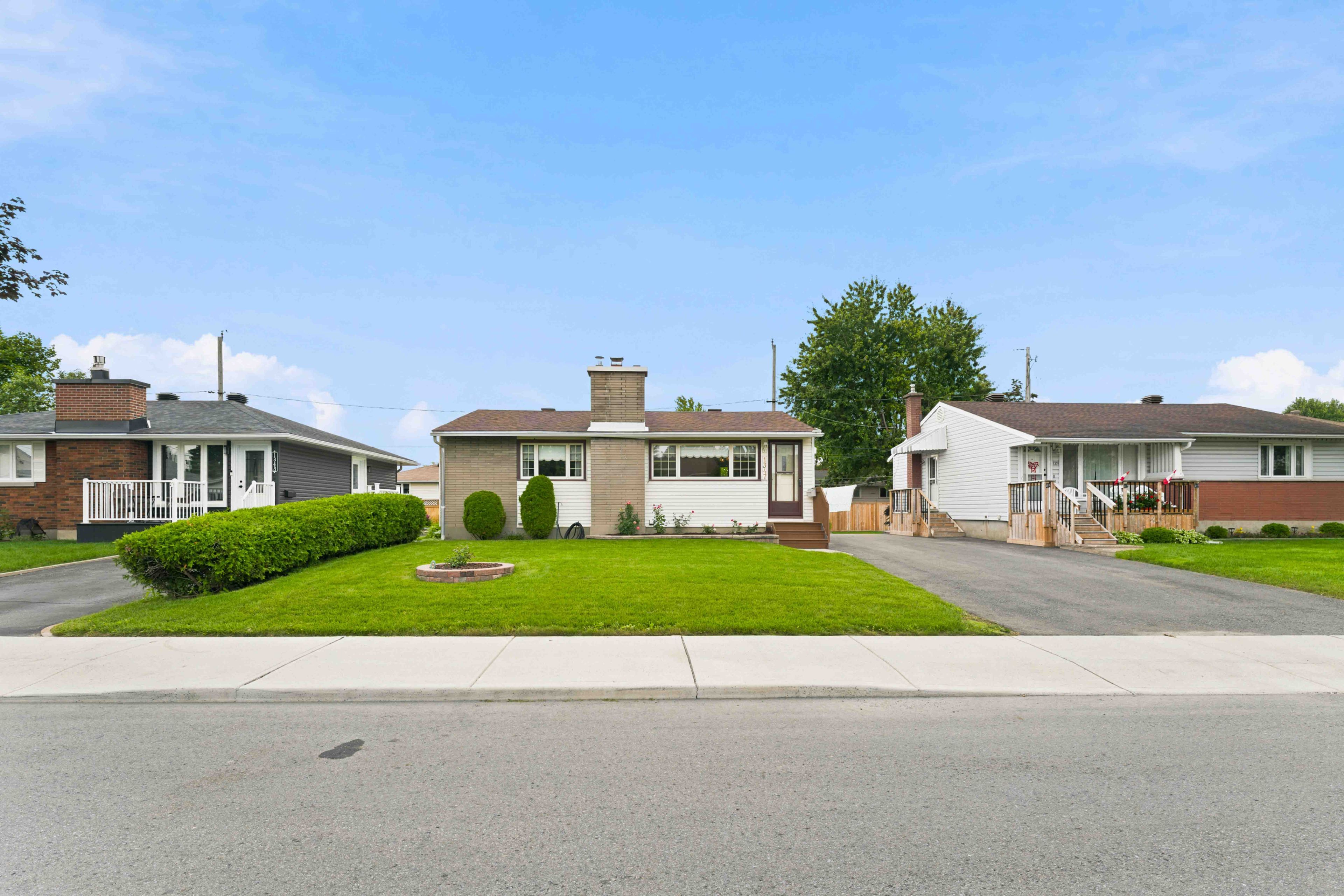 1347 Avenue R, Alta Vista And Area, On K1g 0c1