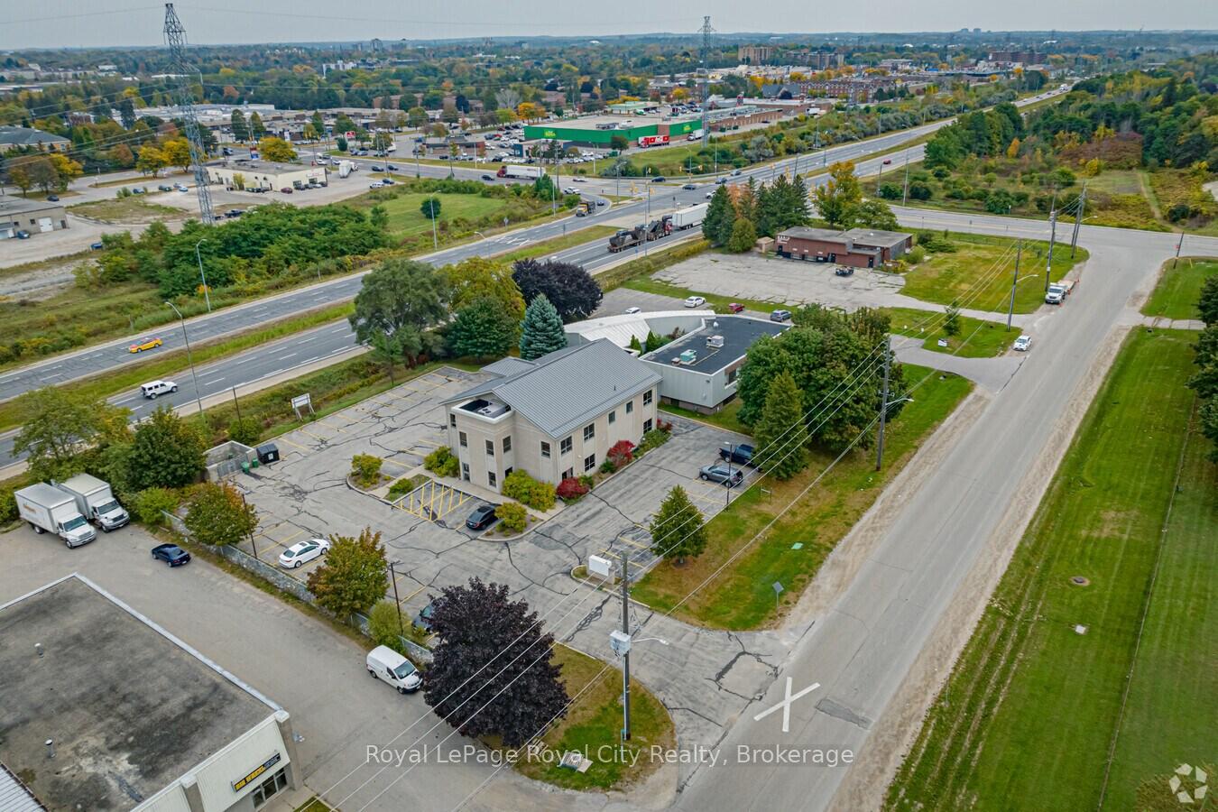 21 Lewis Road 200, Guelph, On N1h 1e9