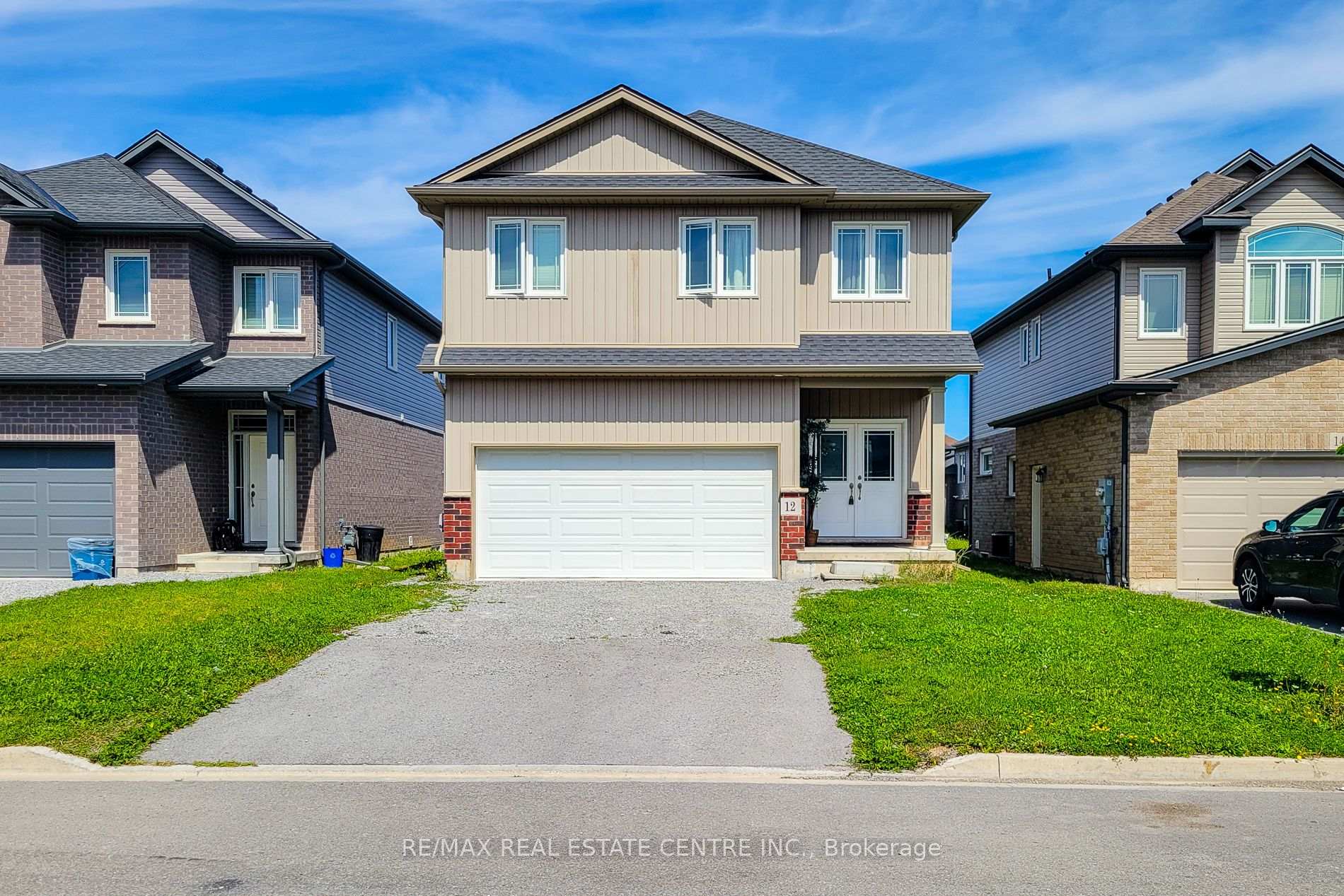 12 Bowman Crescent, Thorold, On L2v 0g3