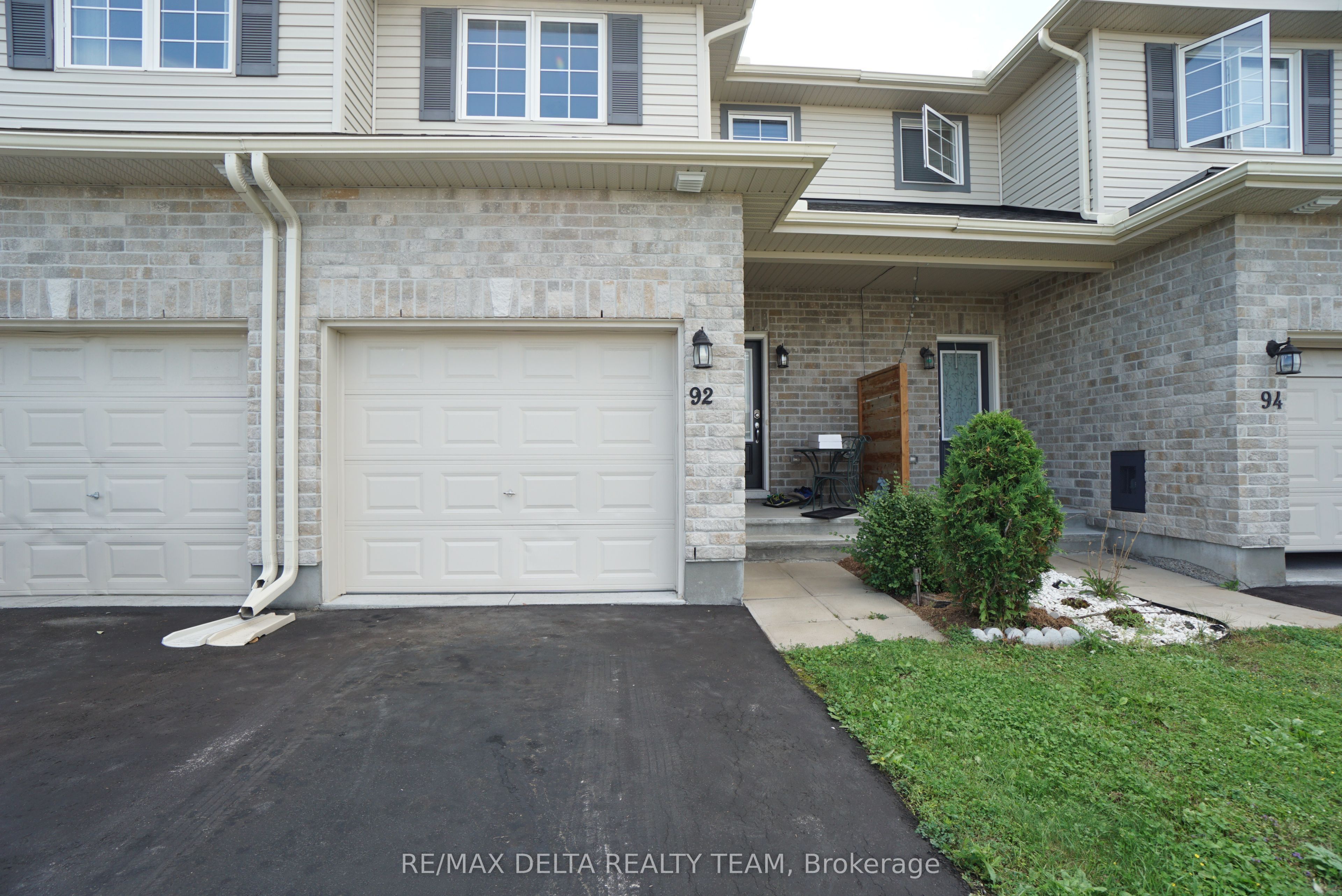 92 Bellwood Drive, Arnprior, On K7s 0h7