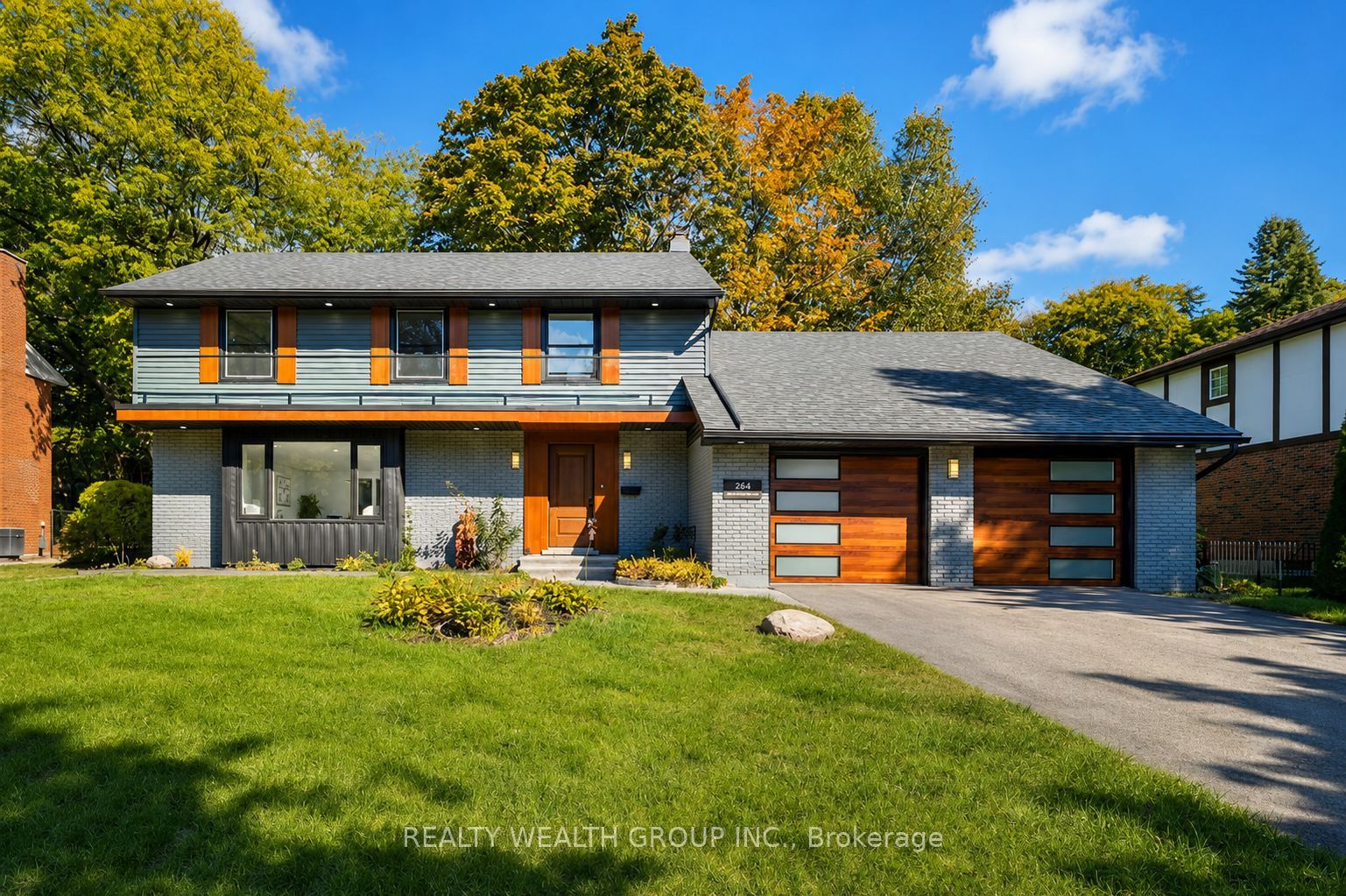 264 Shakespeare Drive, Waterloo, On N2l 2t6