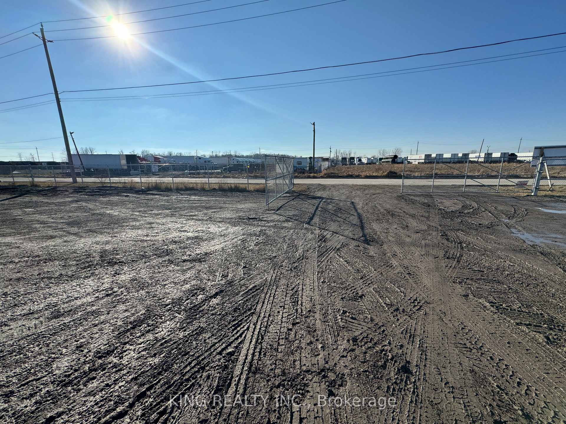 90 Shamrock Road Lot 32, London South, On N6e 0b6