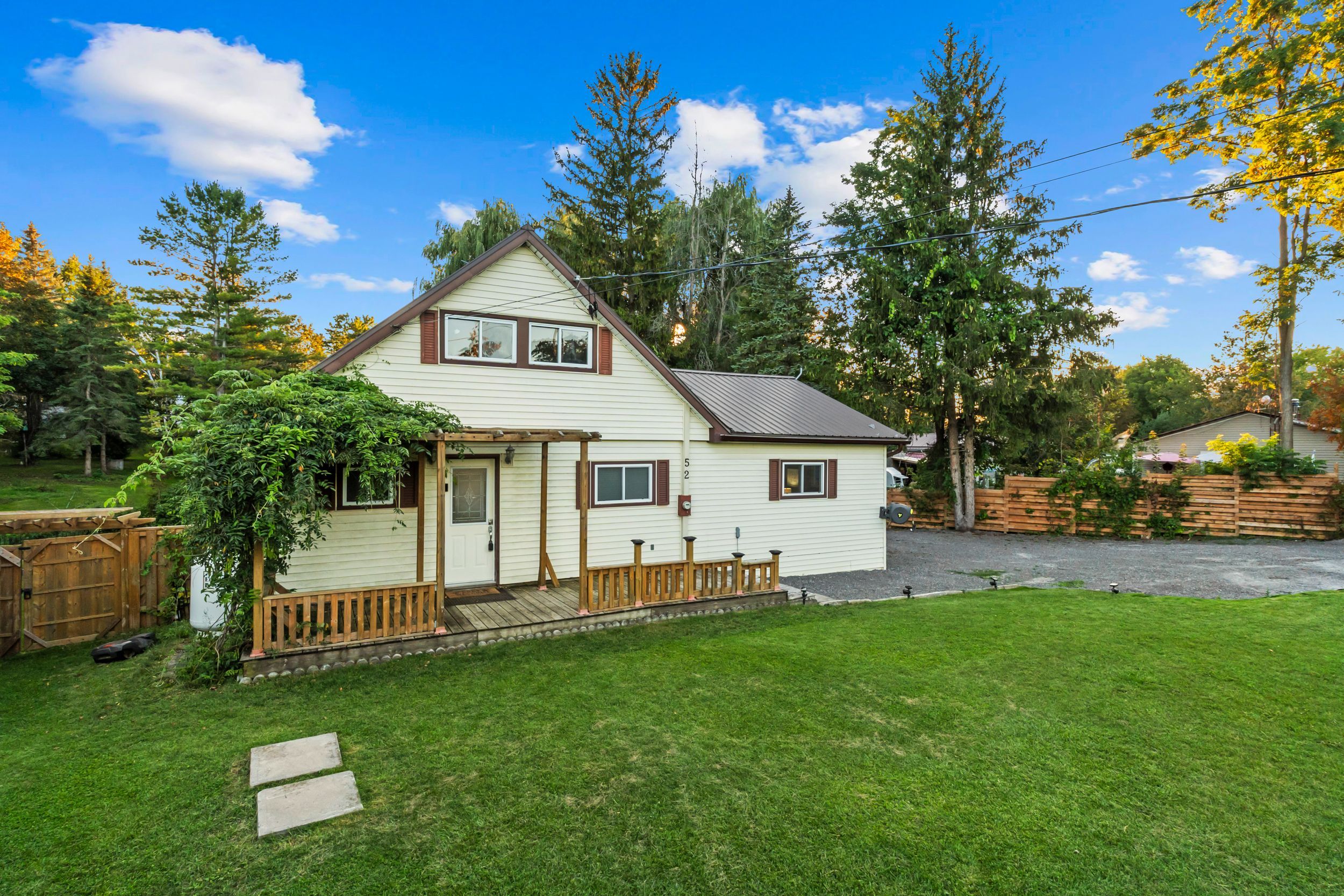 52 Jackson Road, Trent Hills, On K0l 1y0