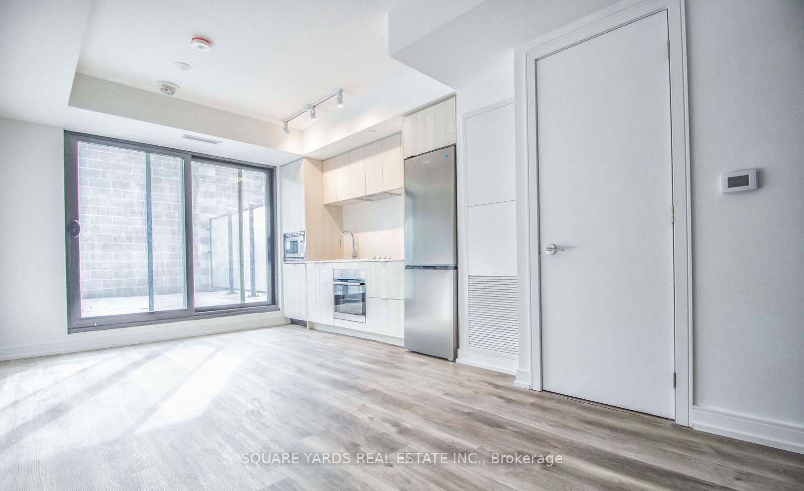 1 Jarvis Street 304, Hamilton, On L9r 0a8