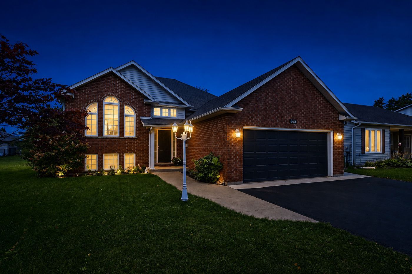 865 Canada Drive, Fort Erie, On L2a 6s5