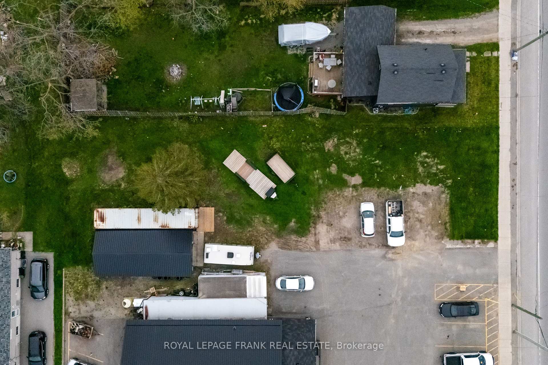 118 Queen Street, Kawartha Lakes, On K9v 4r3