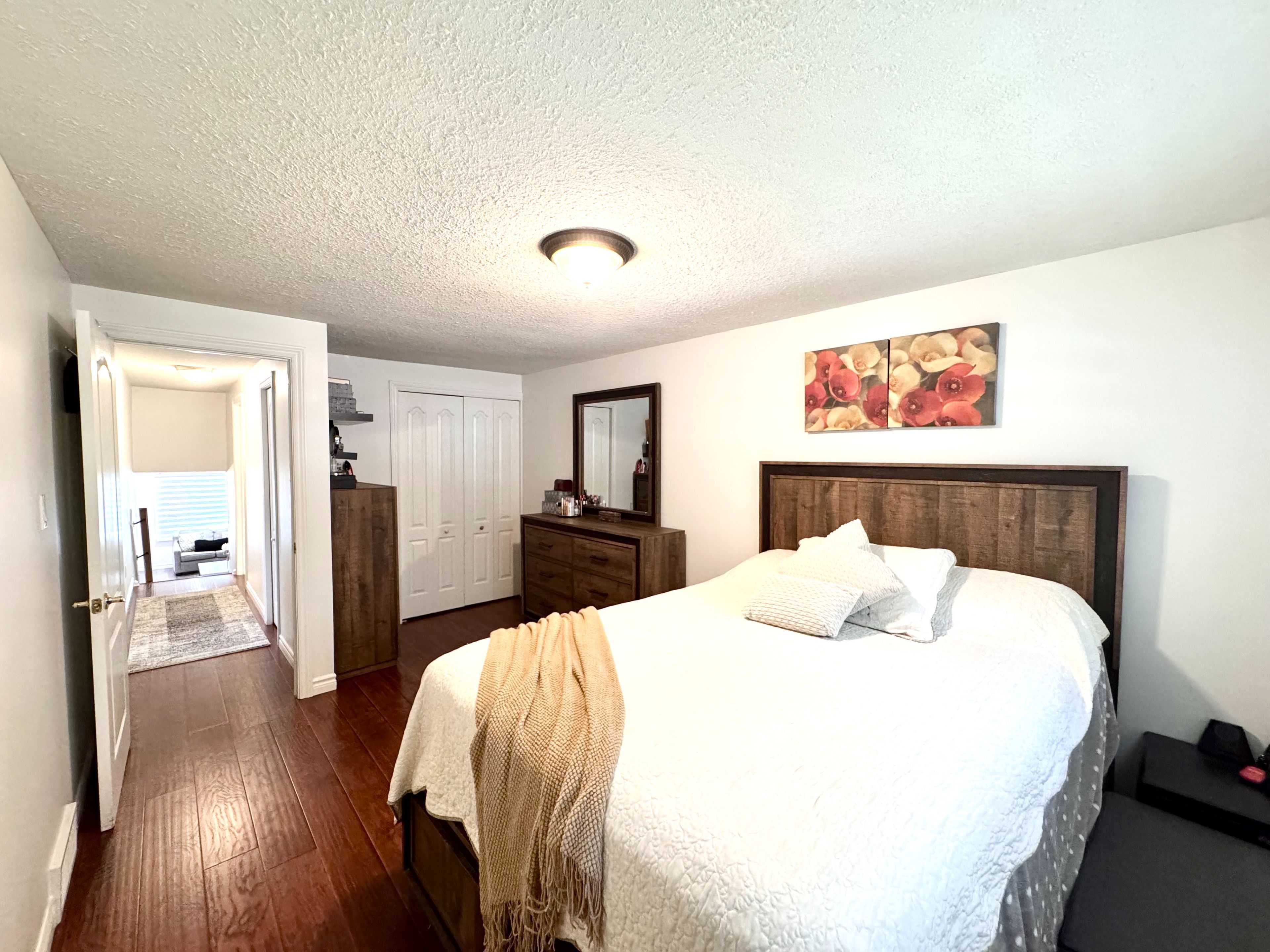 28 Sasha Crescent, London South, On N6e 2m5