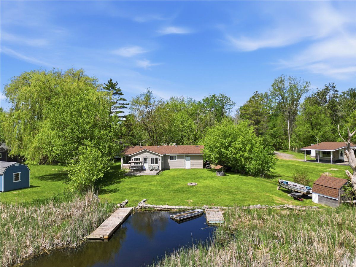 33 Willow Point Road, Brighton, On K0k 1h0
