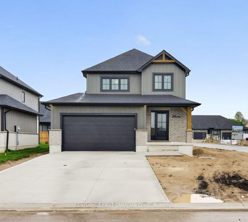 34 Postma Crescent, North Middlesex, On N0m 1a0