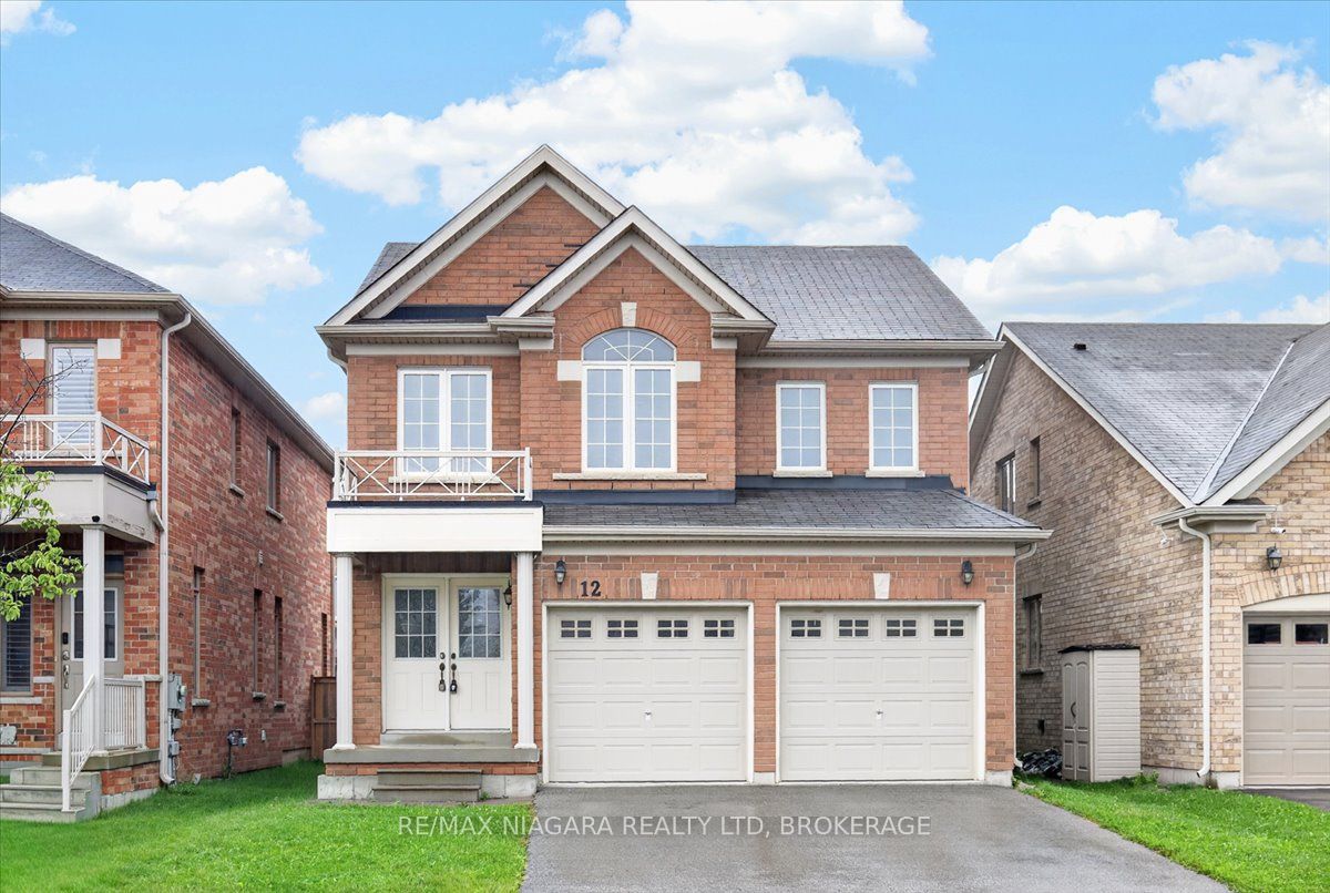 12 Fred Fisher Crescent, St. Catharines, On L2p 0a9