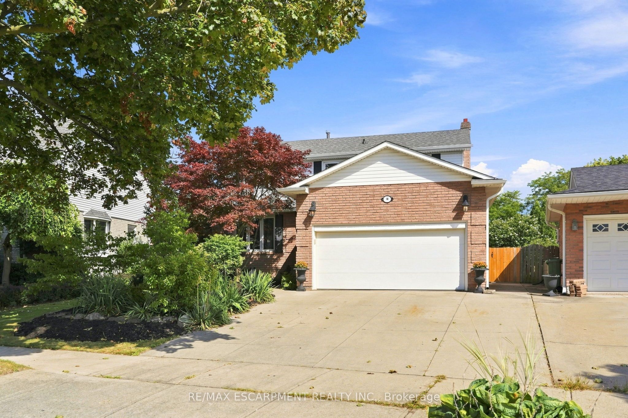 10 Acacia Street, Hamilton, On L8j 1v6