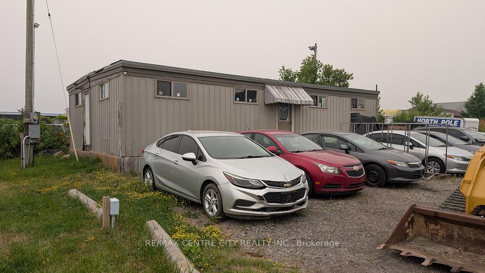 92a Clarke Road, London East, On N5w 5m9