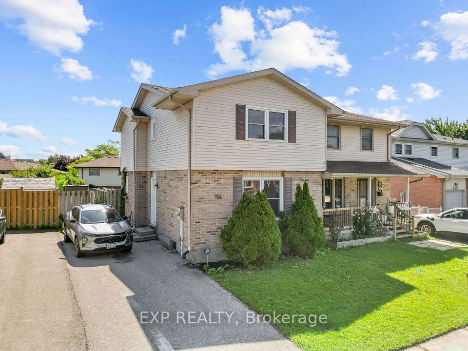 746 Homeview Road, London South, On N6c 5n8