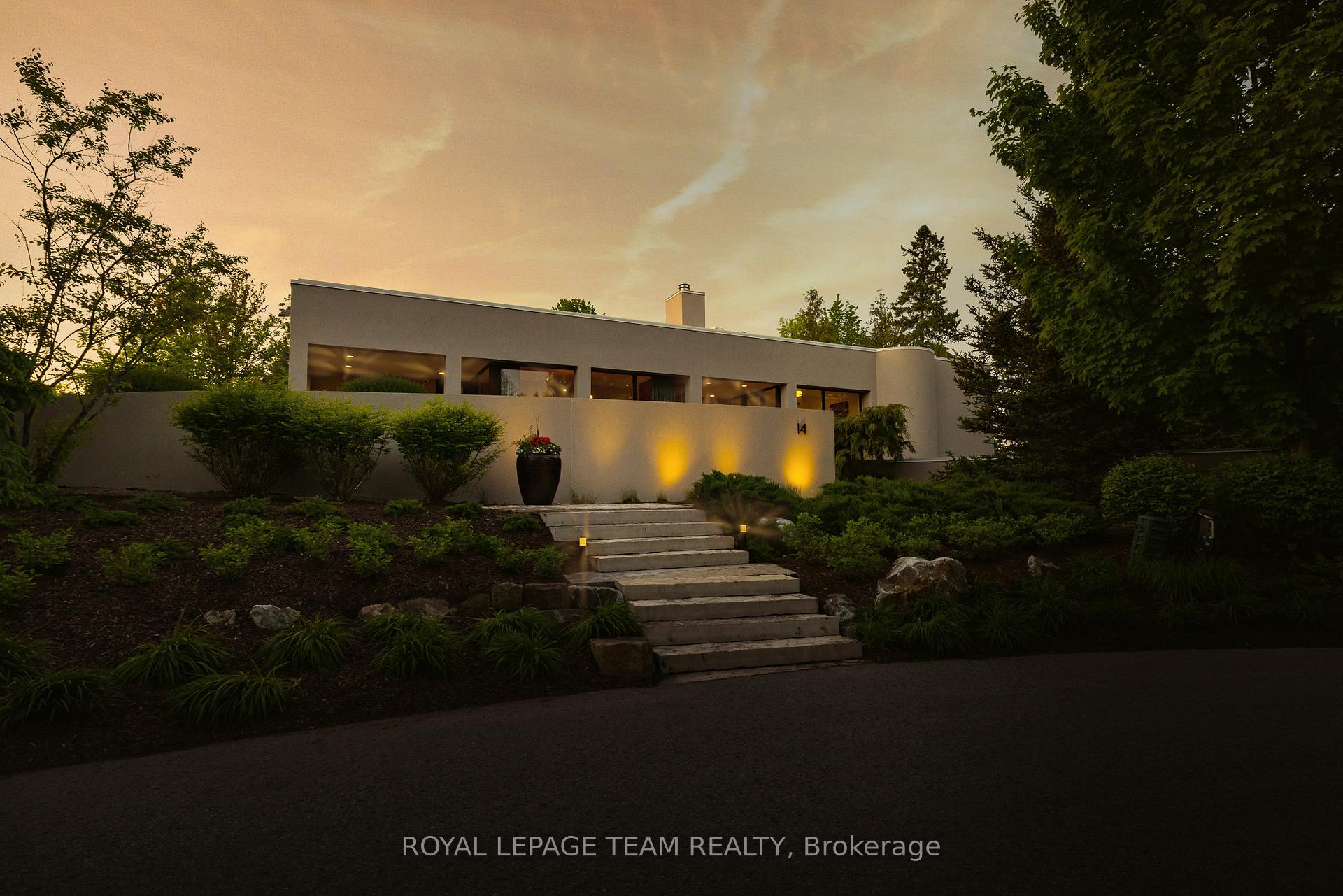 14 Kanata Rockeries Private, Kanata, On K2k 3p4