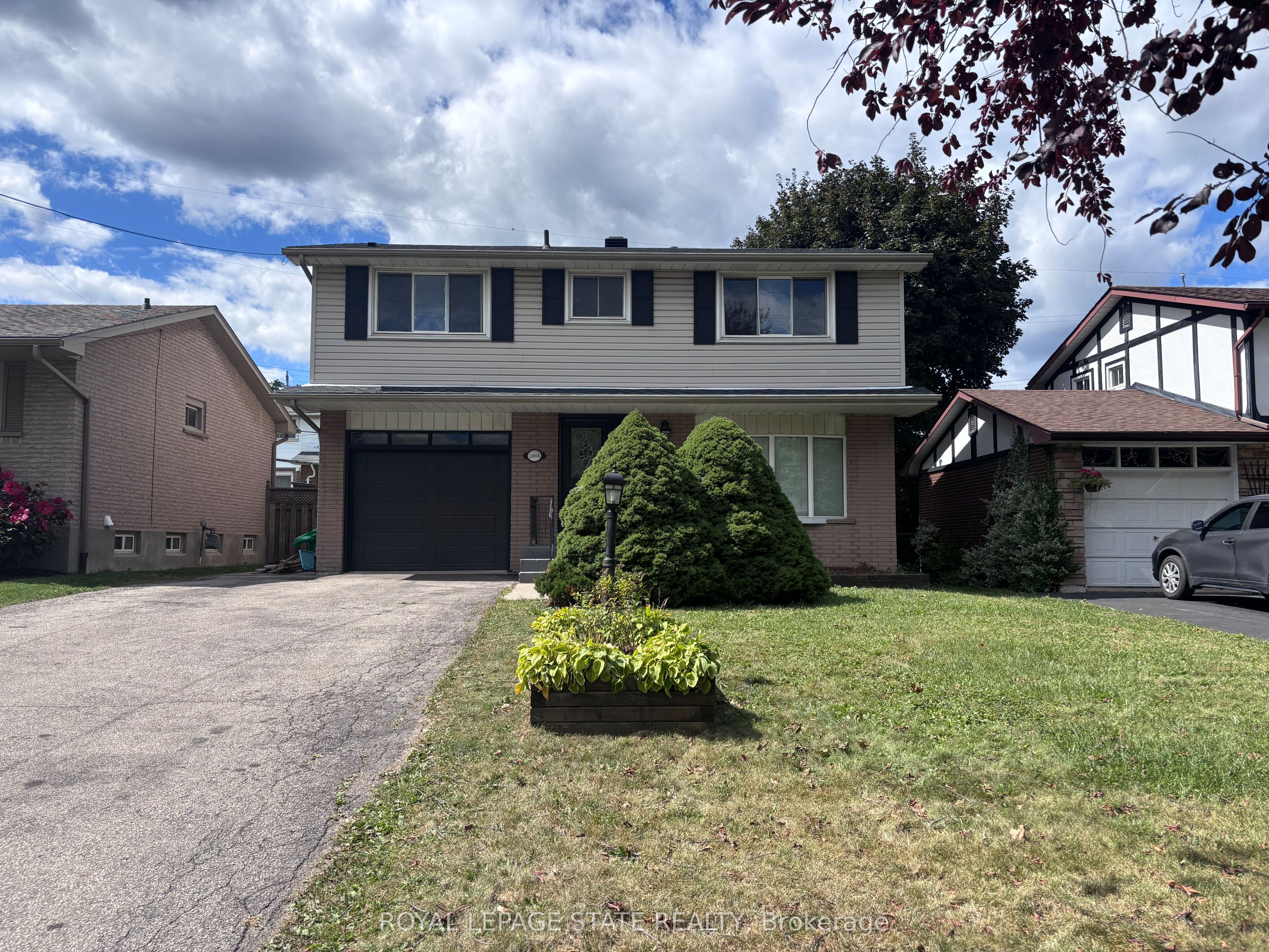 1004 Garth Street, Hamilton, On L9c 4l6