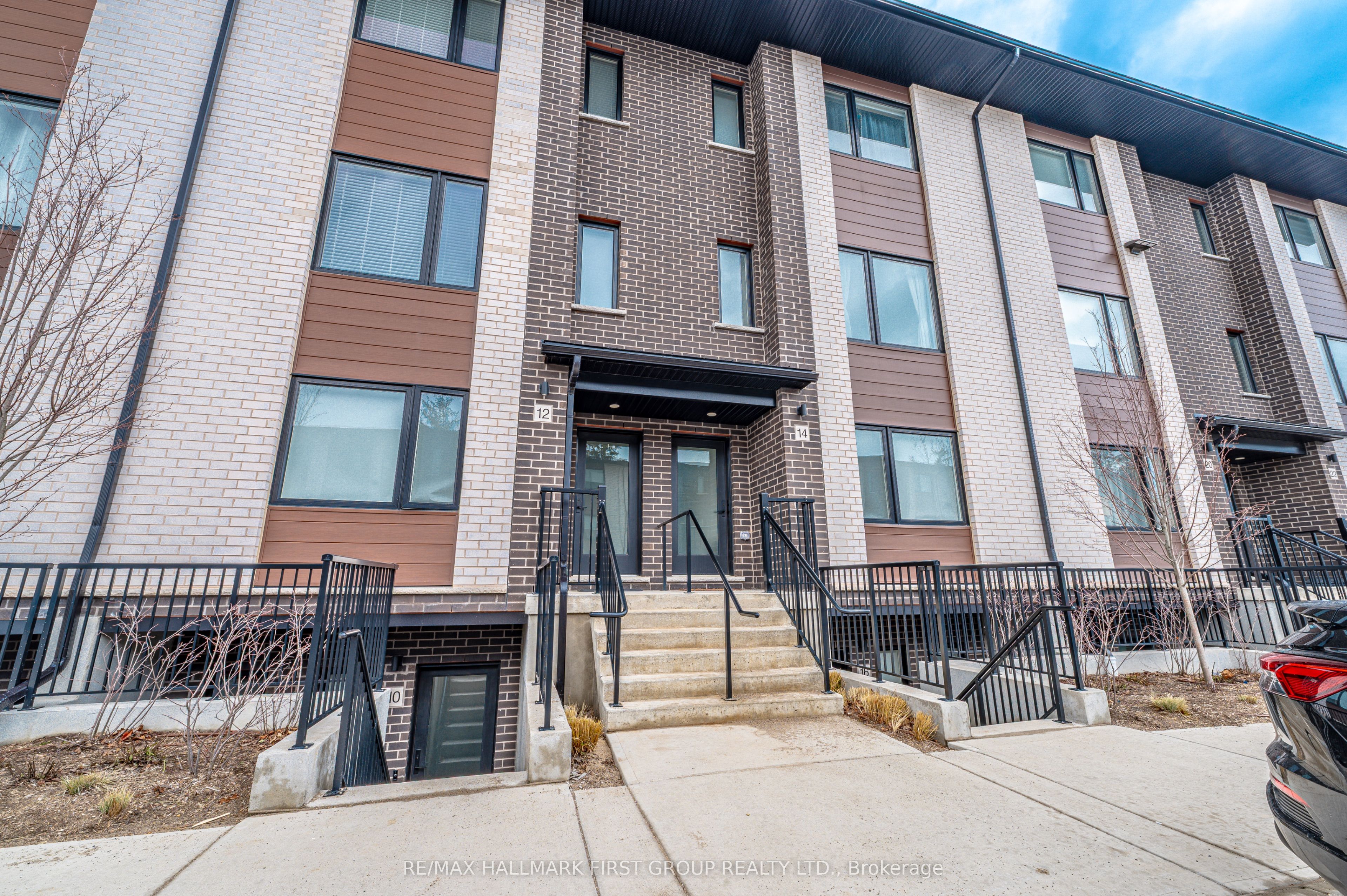 12 Lily Lane, Guelph, On N1l 0r2