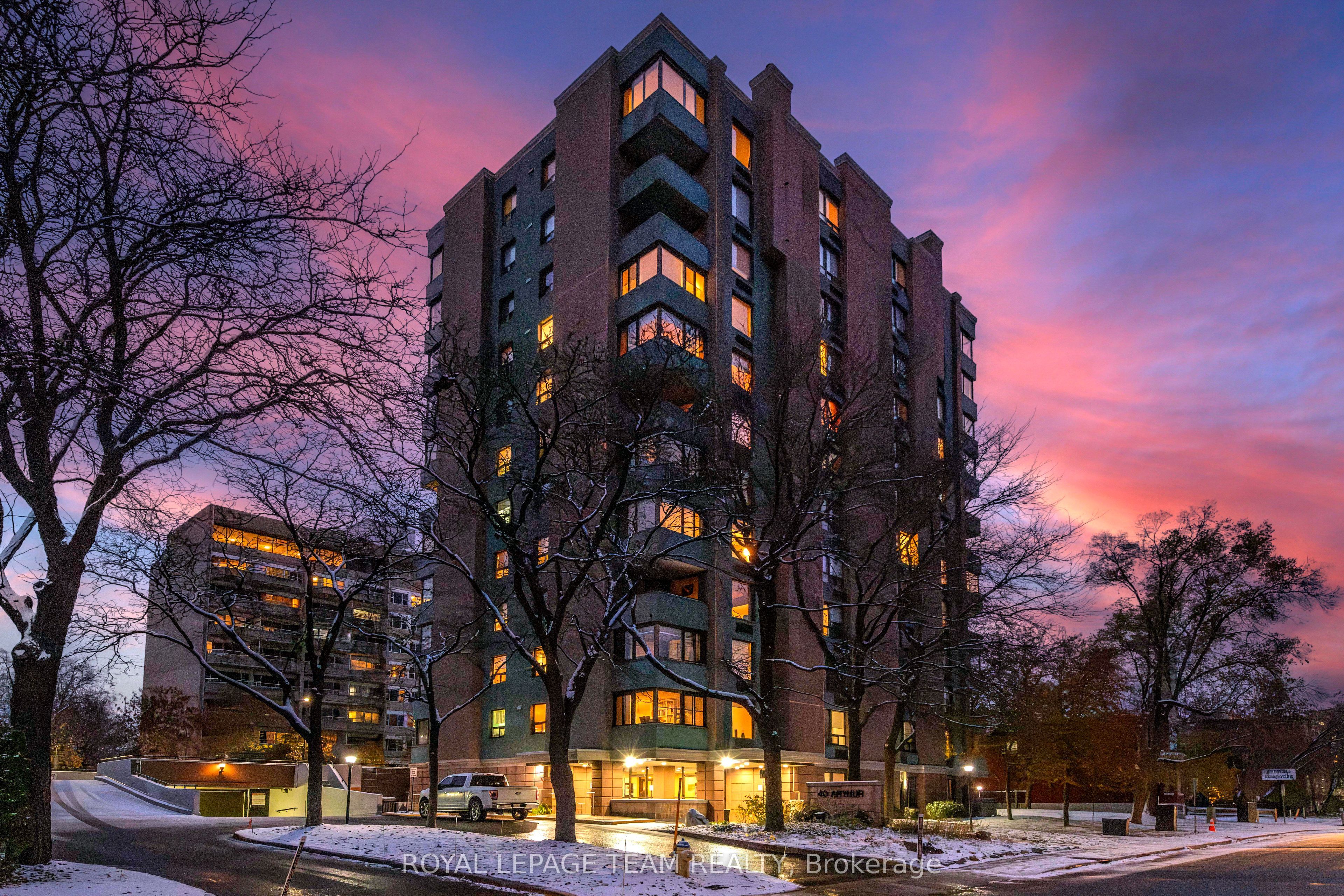40 Arthur Street 901, West Centre Town, On K1r 7t5