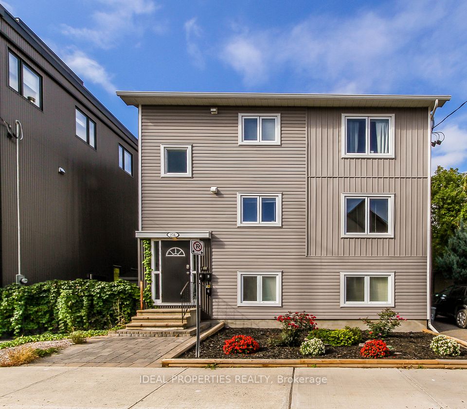 276 Carruthers Avenue A, West Centre Town, On K1y 1n9