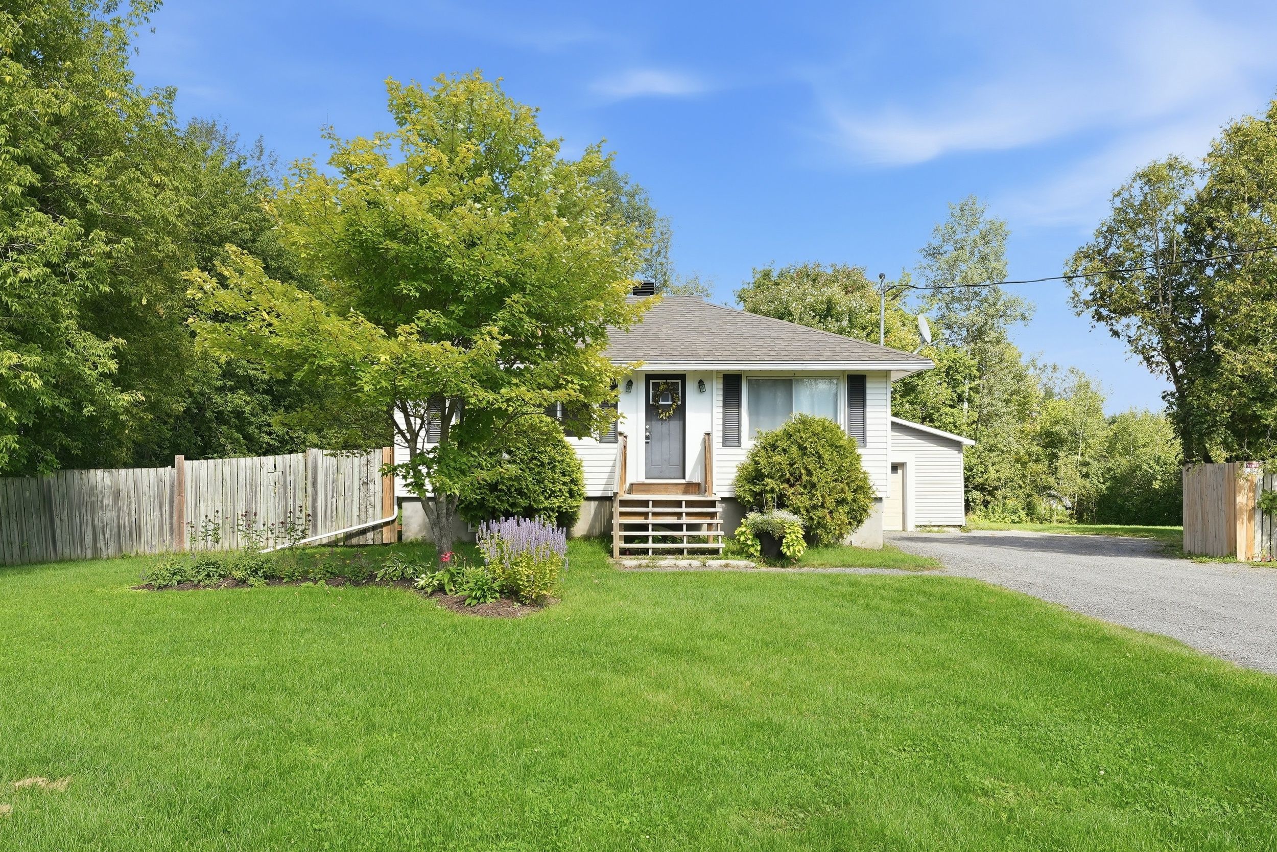 1695 Lacasse Road, Clarence-Rockland, On K0a 1n0