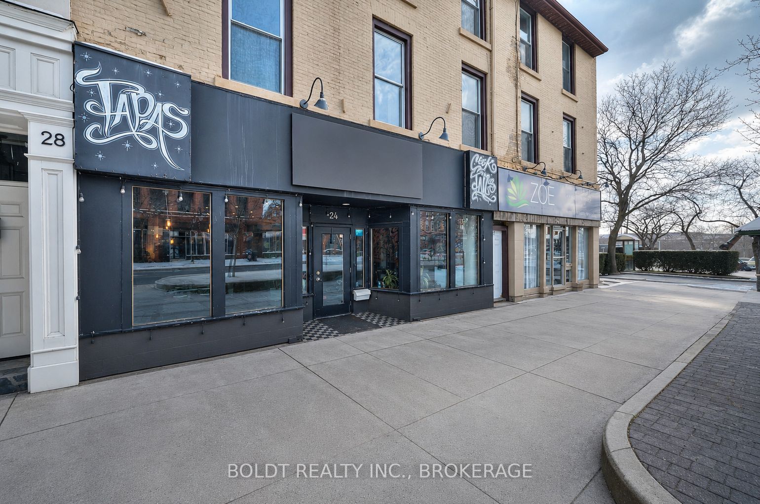 24 St. Paul Street, St. Catharines, On L2r 3m2