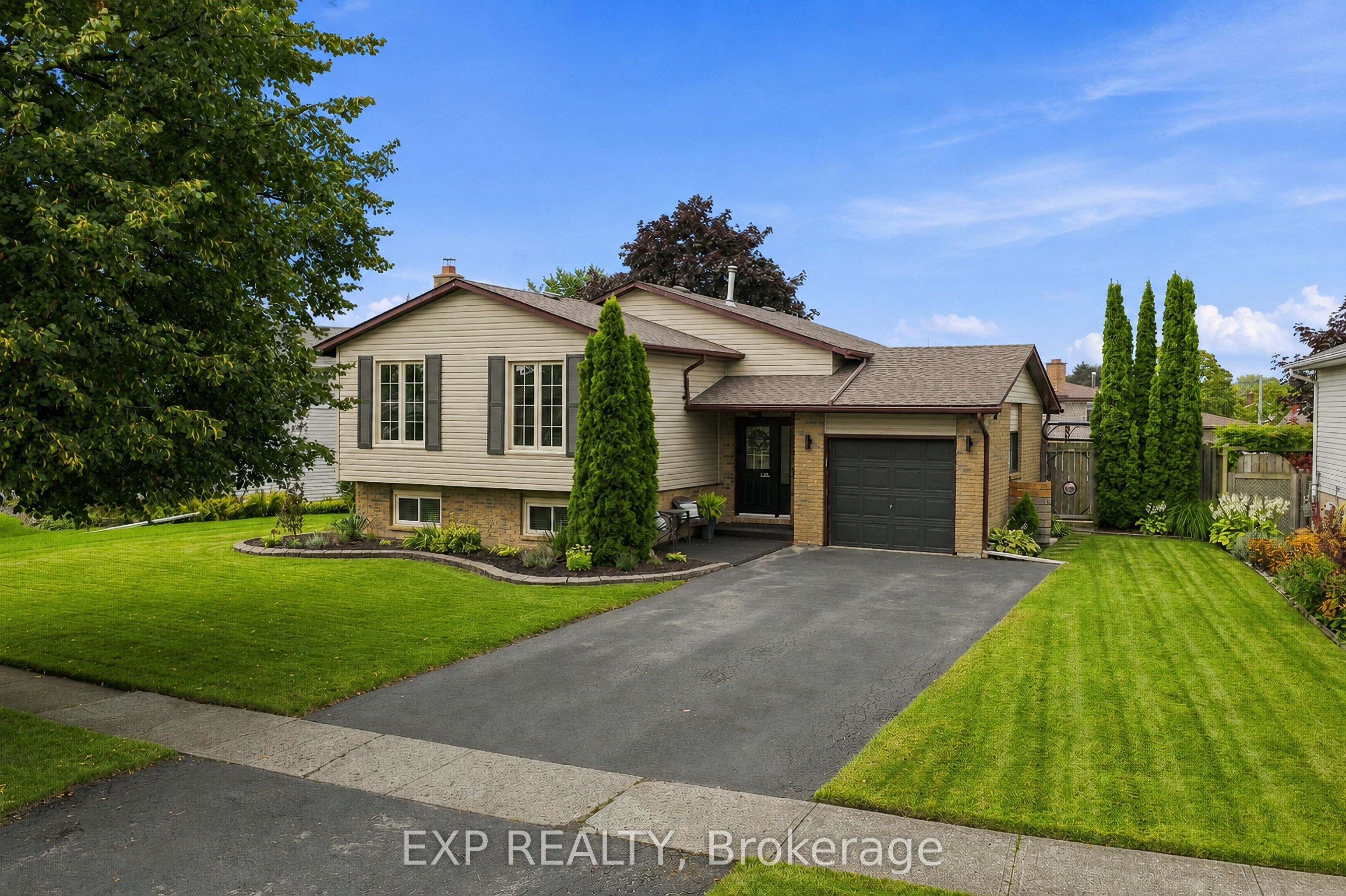 72 Acadia Drive, Welland, On L3c 6l6