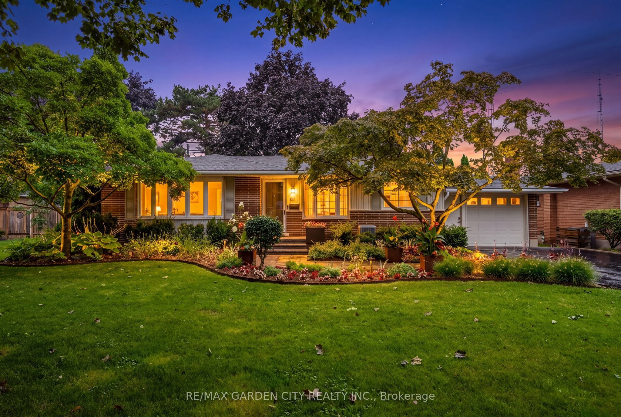 13 Preston Drive, St. Catharines, On L2m 1x4