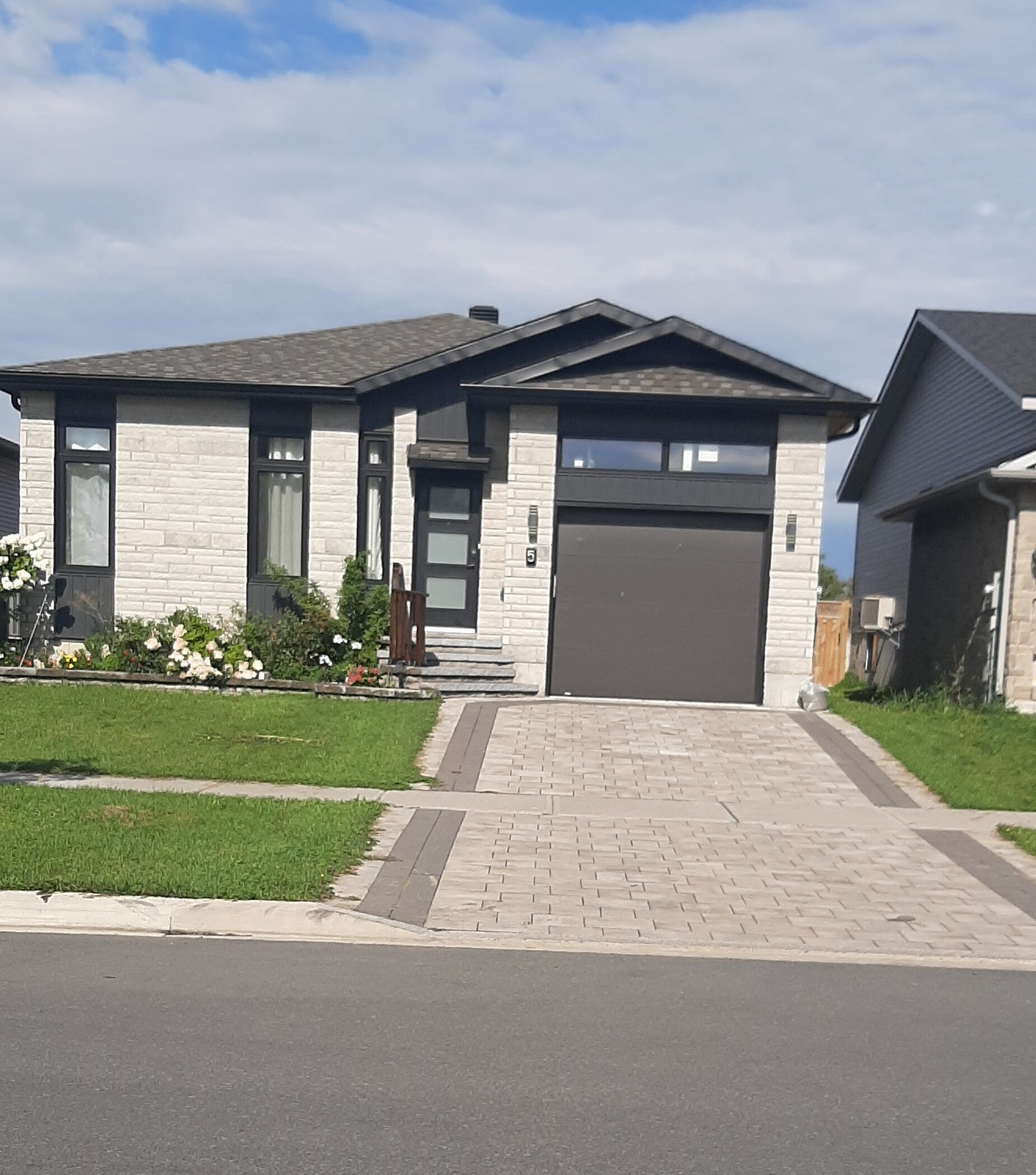5 Portland Drive, Cornwall, On K6h 0j4