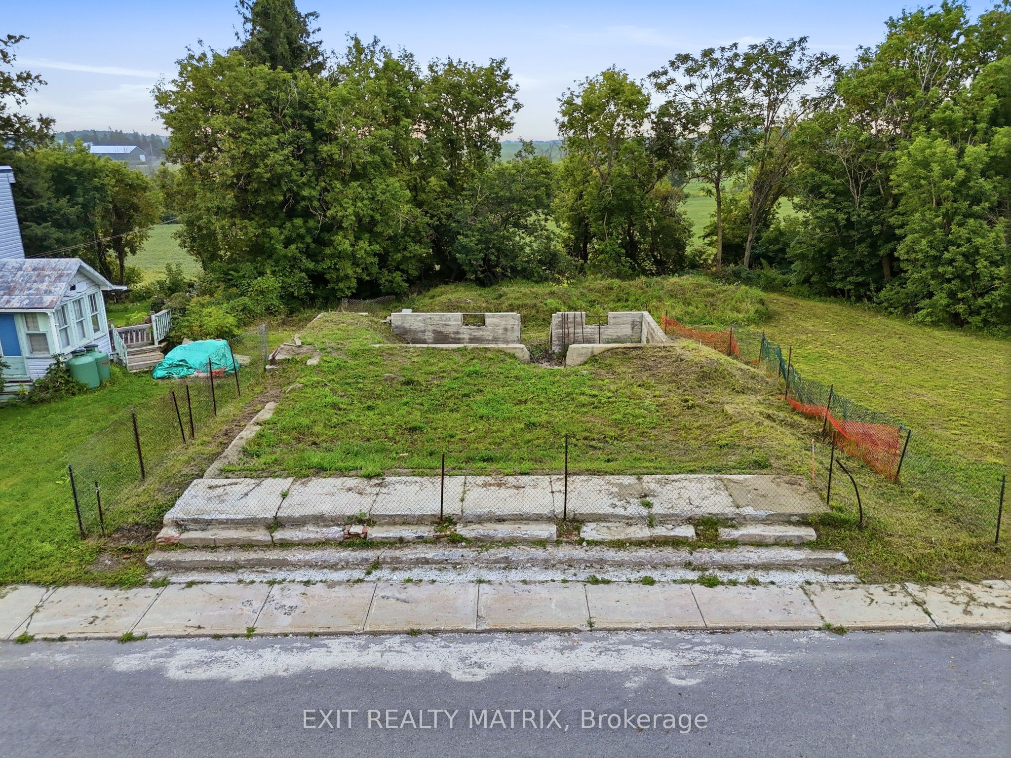 21924 Laggan Glenelg Road, North Glengarry, On K0b 1e0