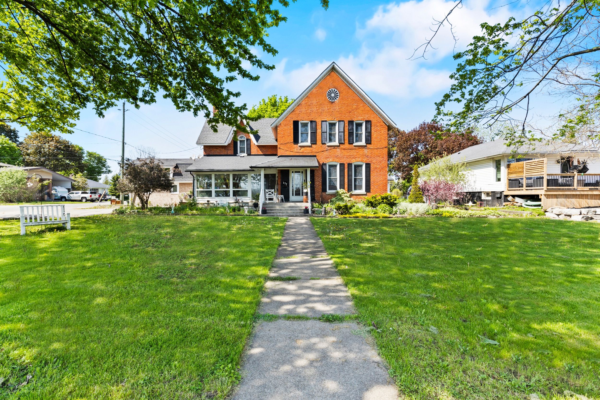 171 Killaly Street W, Port Colborne, On L3k 3m1