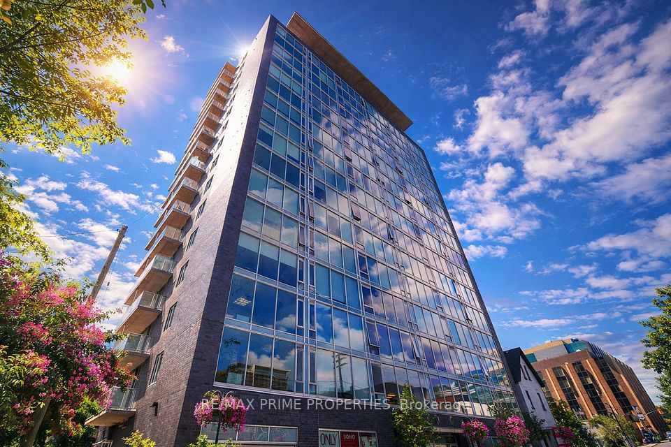 300 Lisgar Street 506, Ottawa Centre, On K2p 0e2