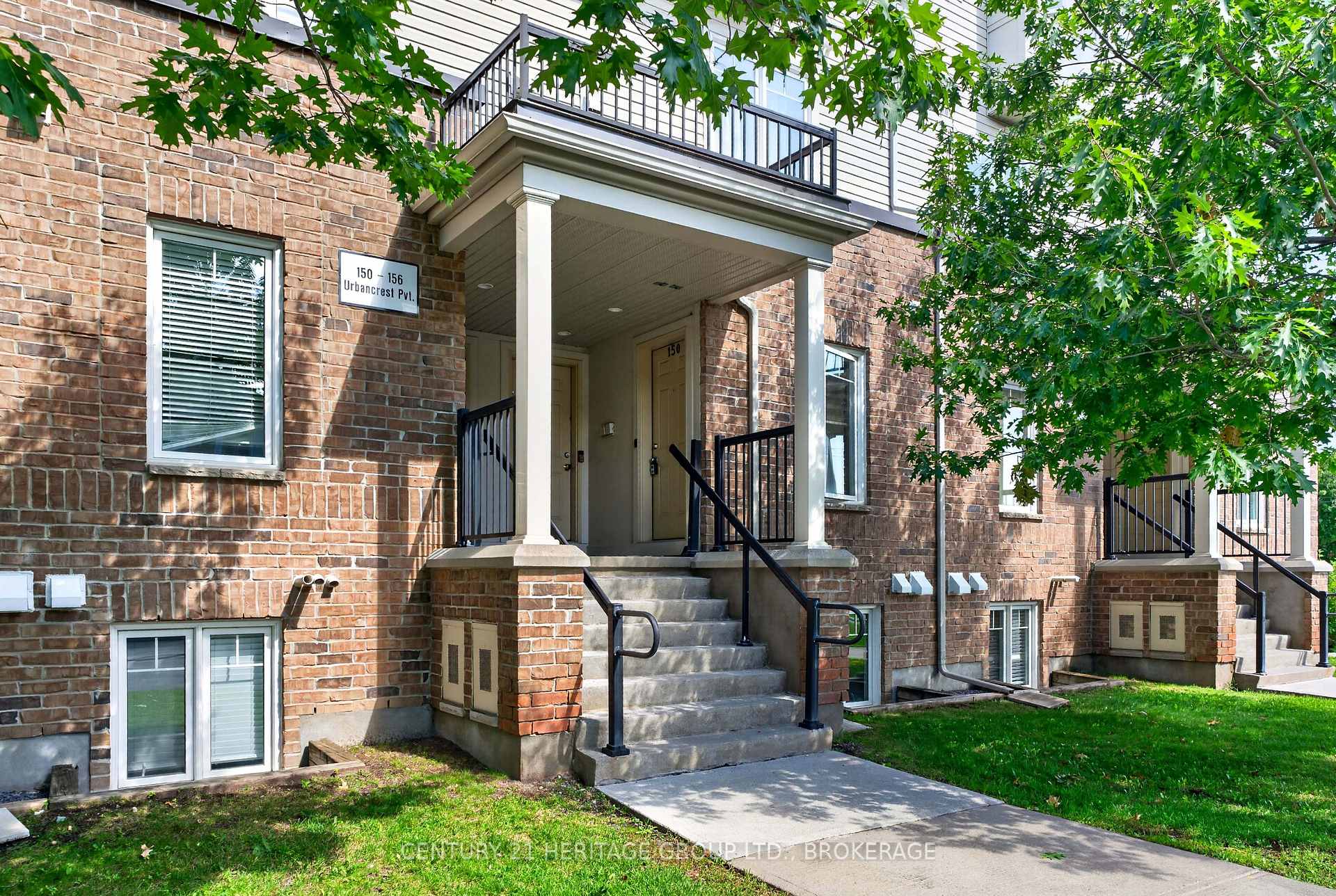 150 Urbancrest Private 182, Barrhaven, On T1p 1l9