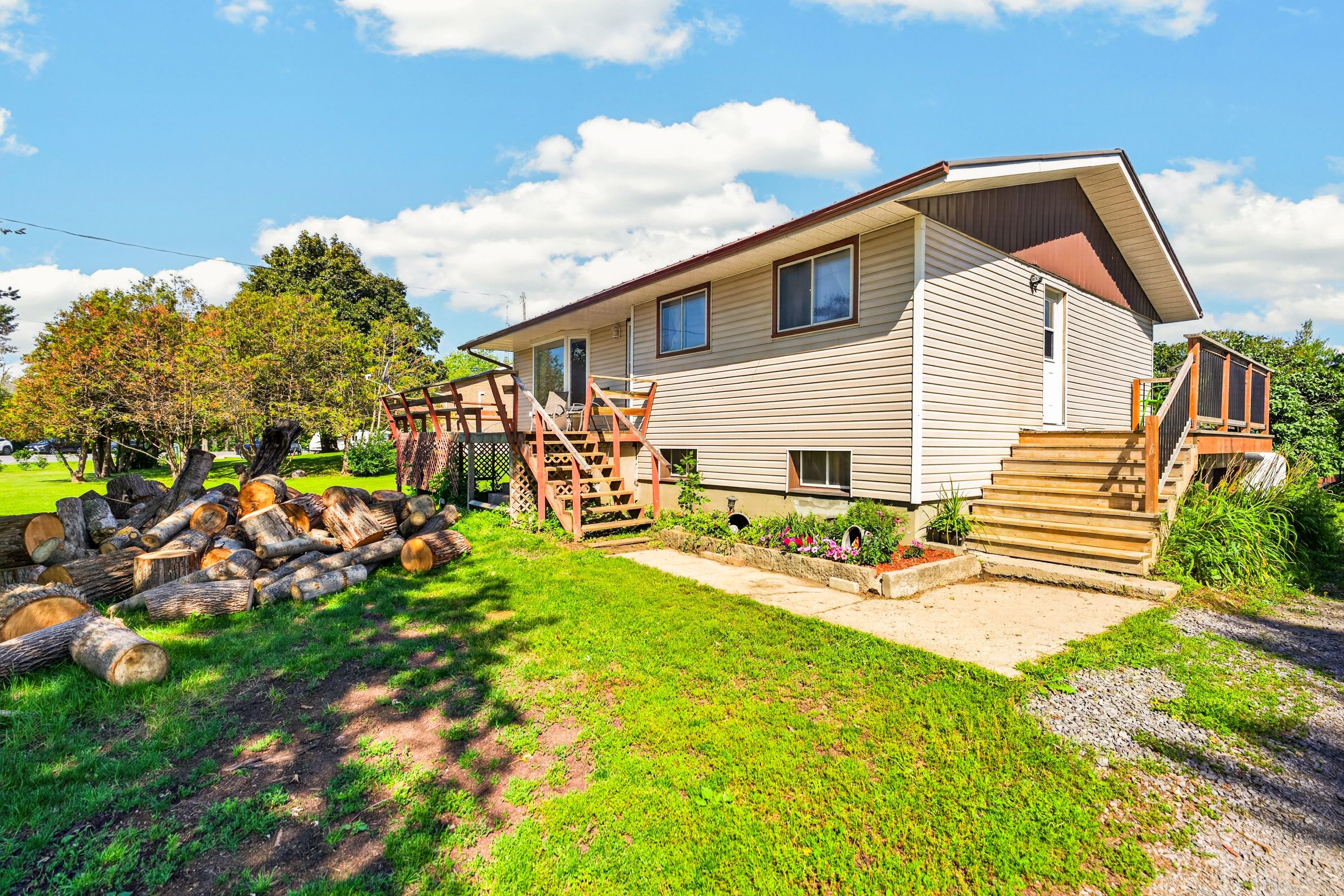 3670 Smith Road, Kingston, On K7p 2y7