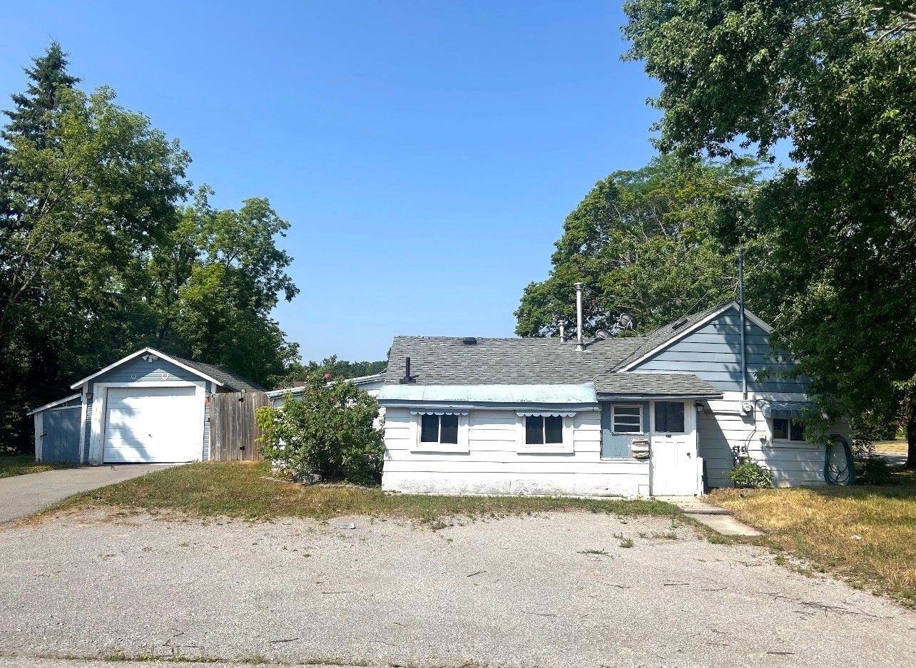 137 King Street, Kawartha Lakes, On K9v 1e2