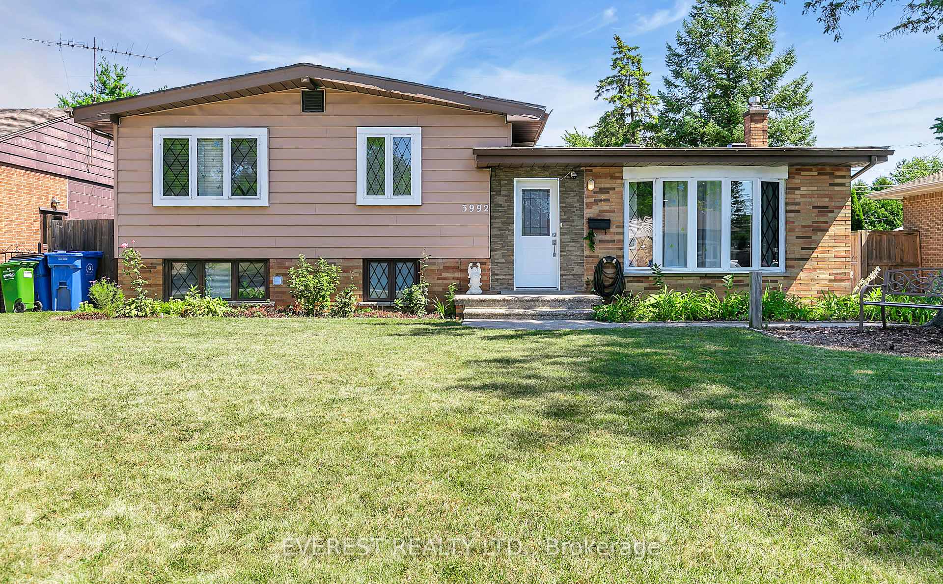 3992 Longfellow Avenue, Windsor, On N9g 2b3