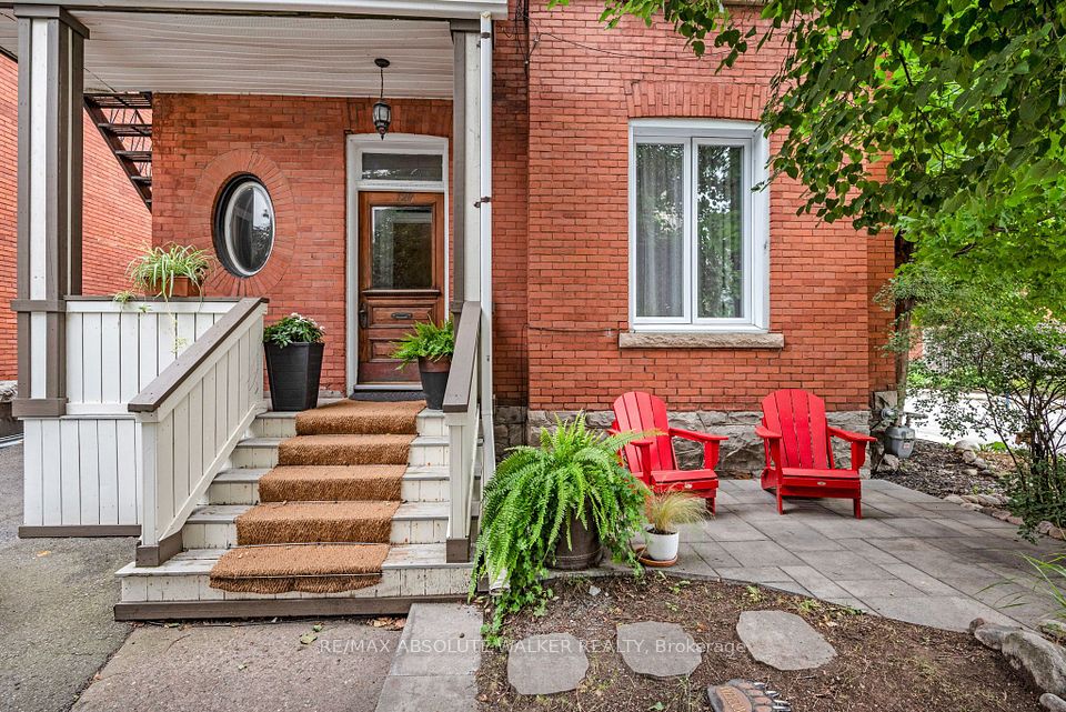120 Strathcona Avenue, Glebe - Ottawa East And Area, On K1s 1x6