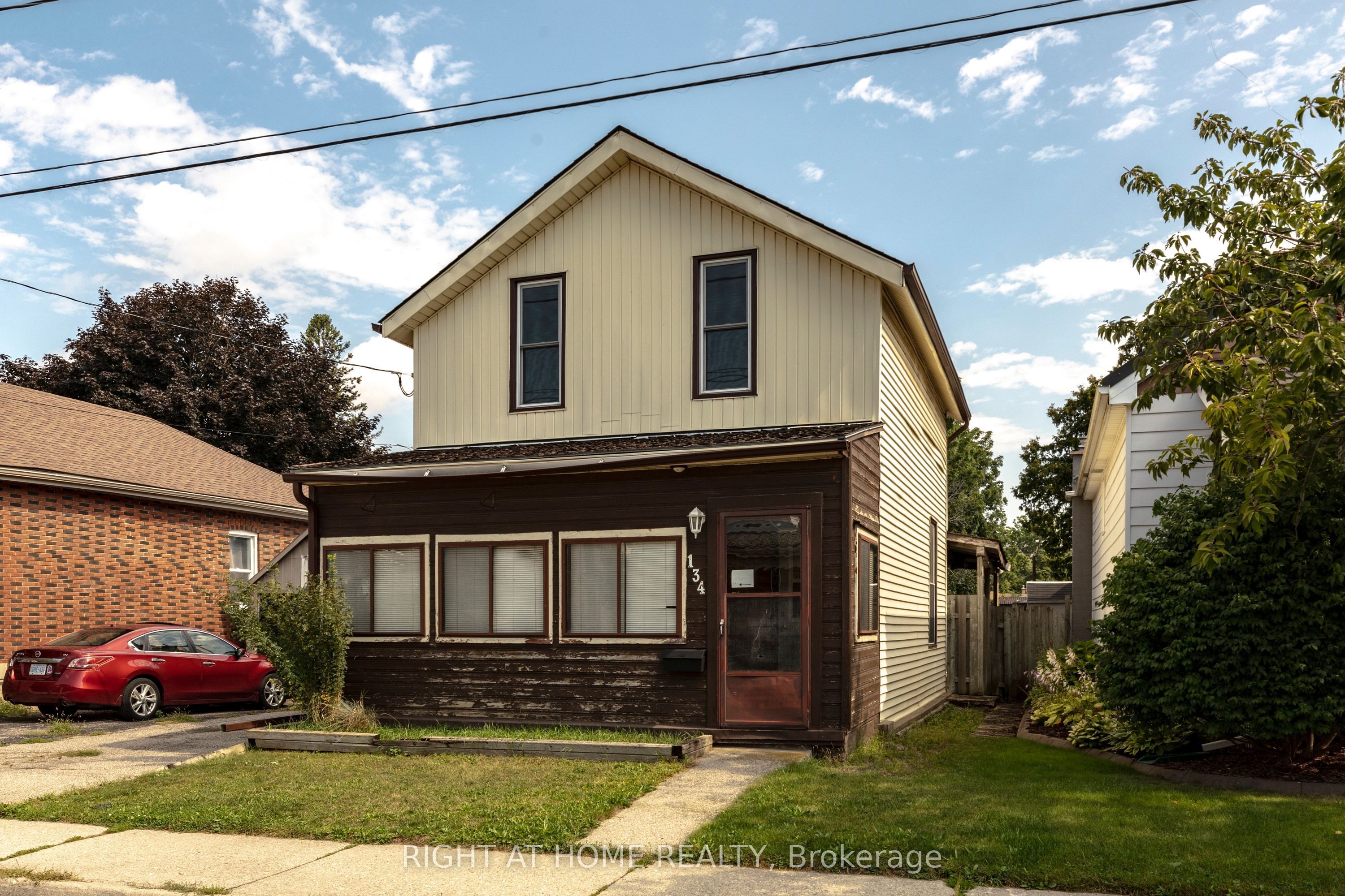 134 Catharine Avenue, Brantford, On N3t 1y4