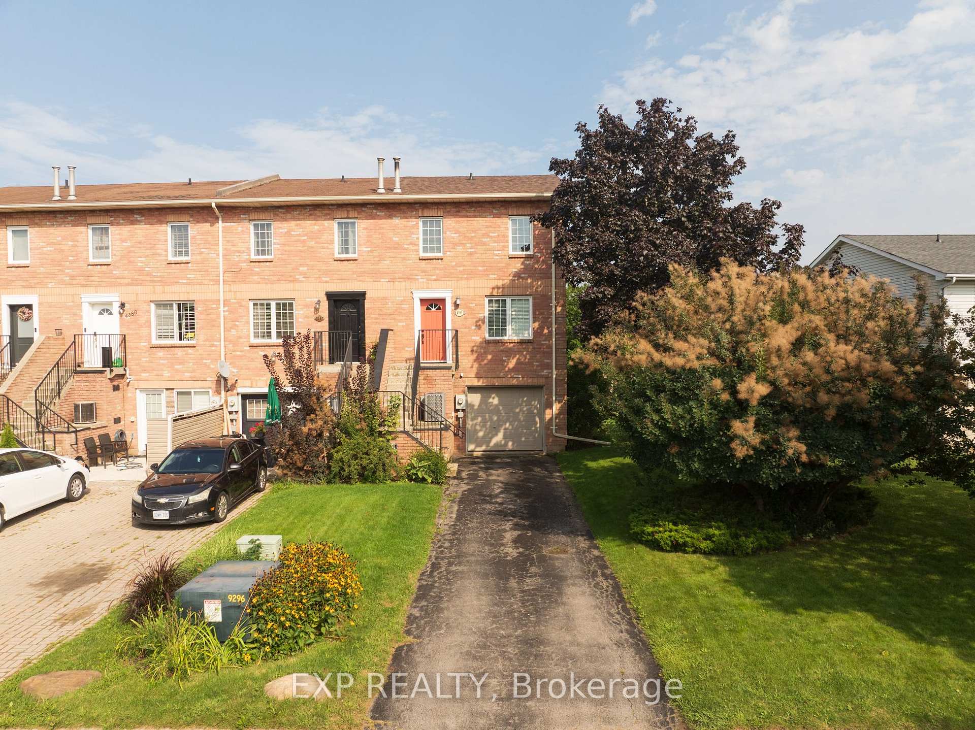 4385 Henry Avenue, Lincoln, On L0r 1b6