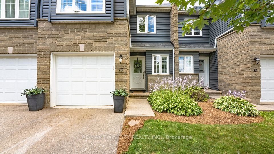 199 Saginaw Parkway 10, Cambridge, On N1t 1t9